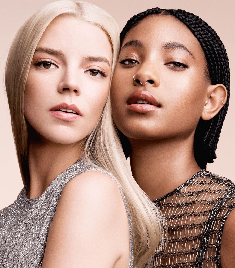 Dior Forever Skin Perfect Foundation 6N Image 4