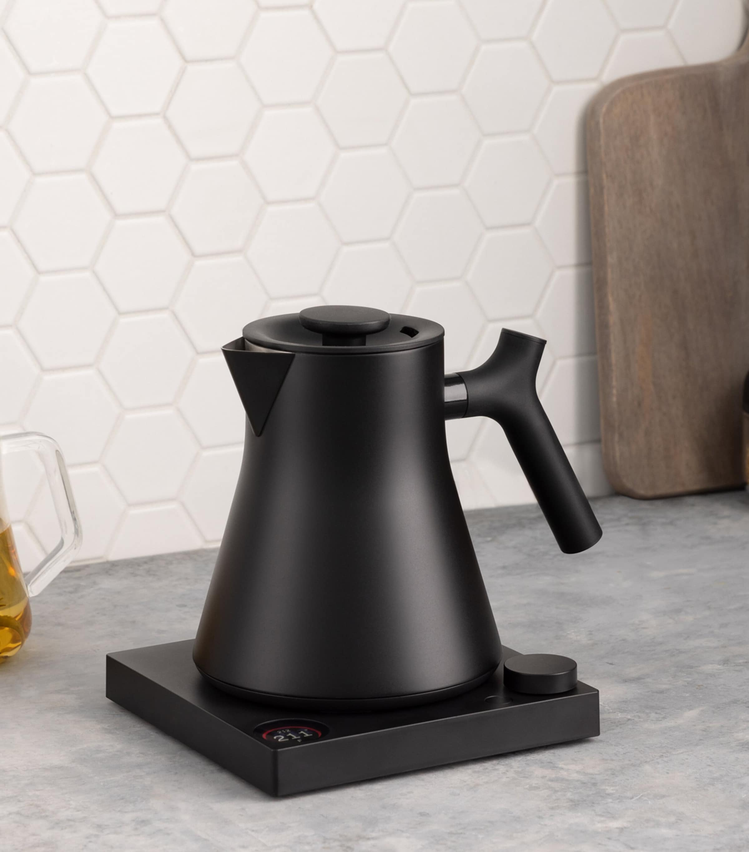 Corvo EKG Pro Electric Kettle MATTE BLACK Image 5