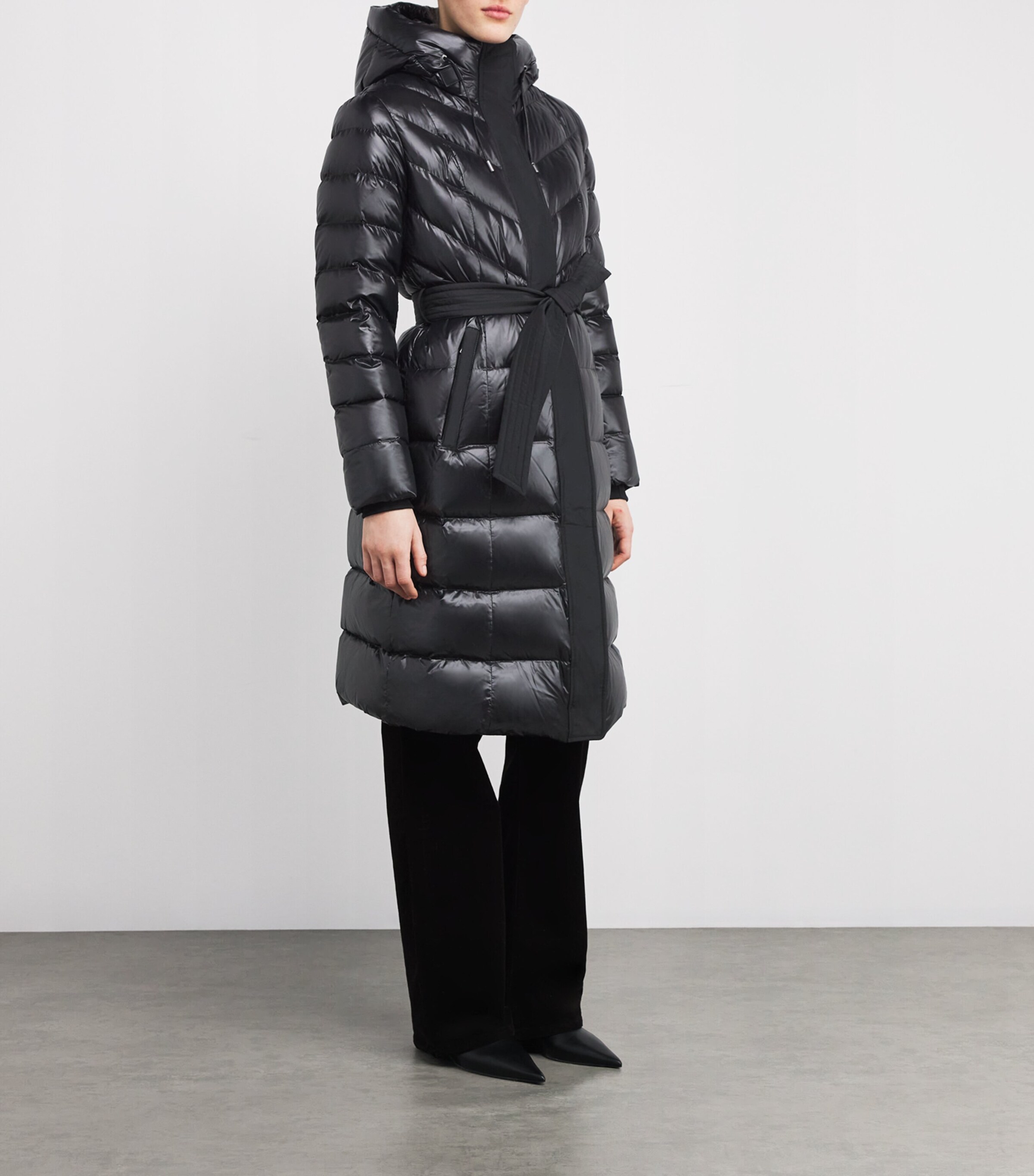 Down-Filled Hybrid Della-R Jacket BLACK Image 3