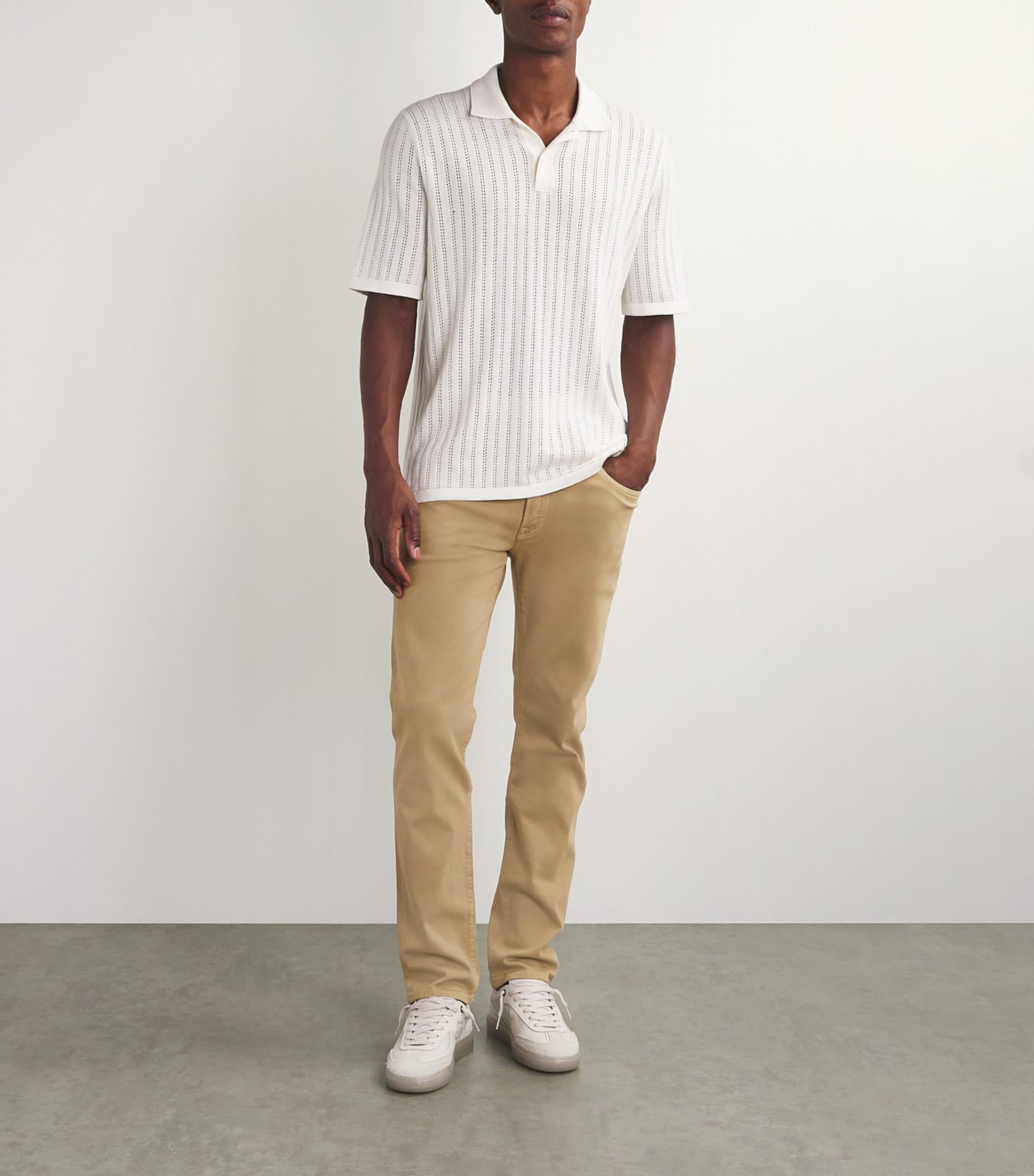 Gage Slim-Straight Chinos ABBOT (MD/LT KHAKI) Image 2