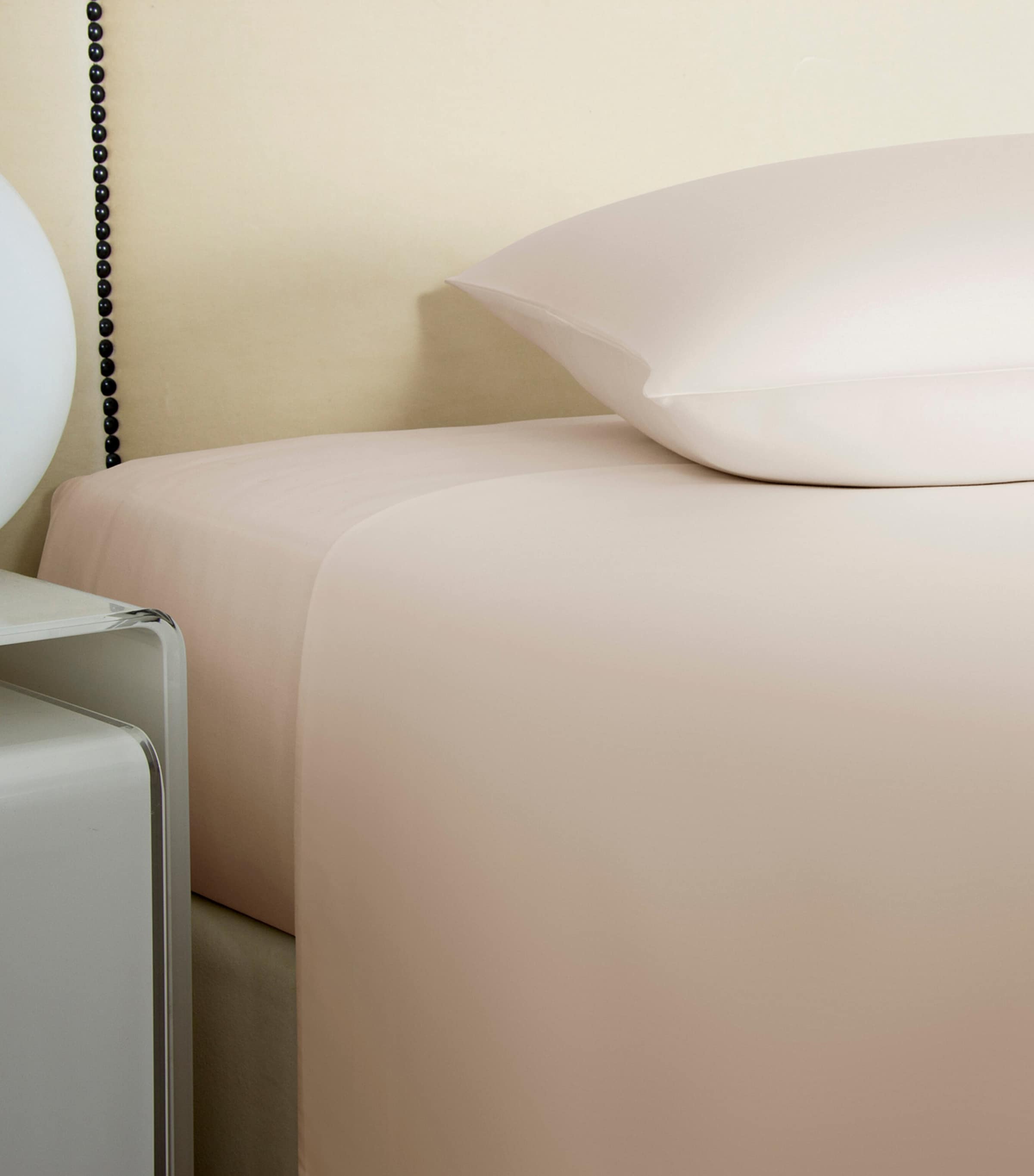 Frette Cotton Poplin Super King Flat Sheet (270cm x 320cm) Savage Beige Image 2