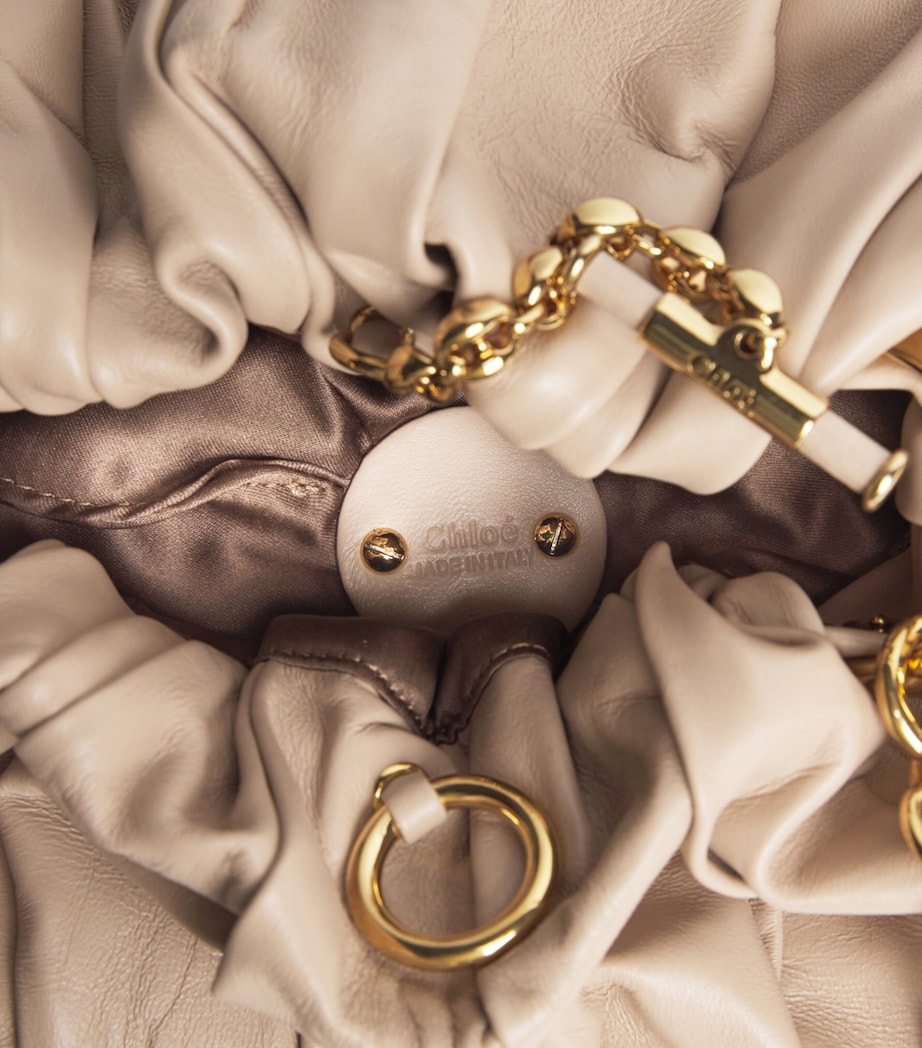 Chloé Leather Plissé Shoulder Bag Woodsmoke Image 4
