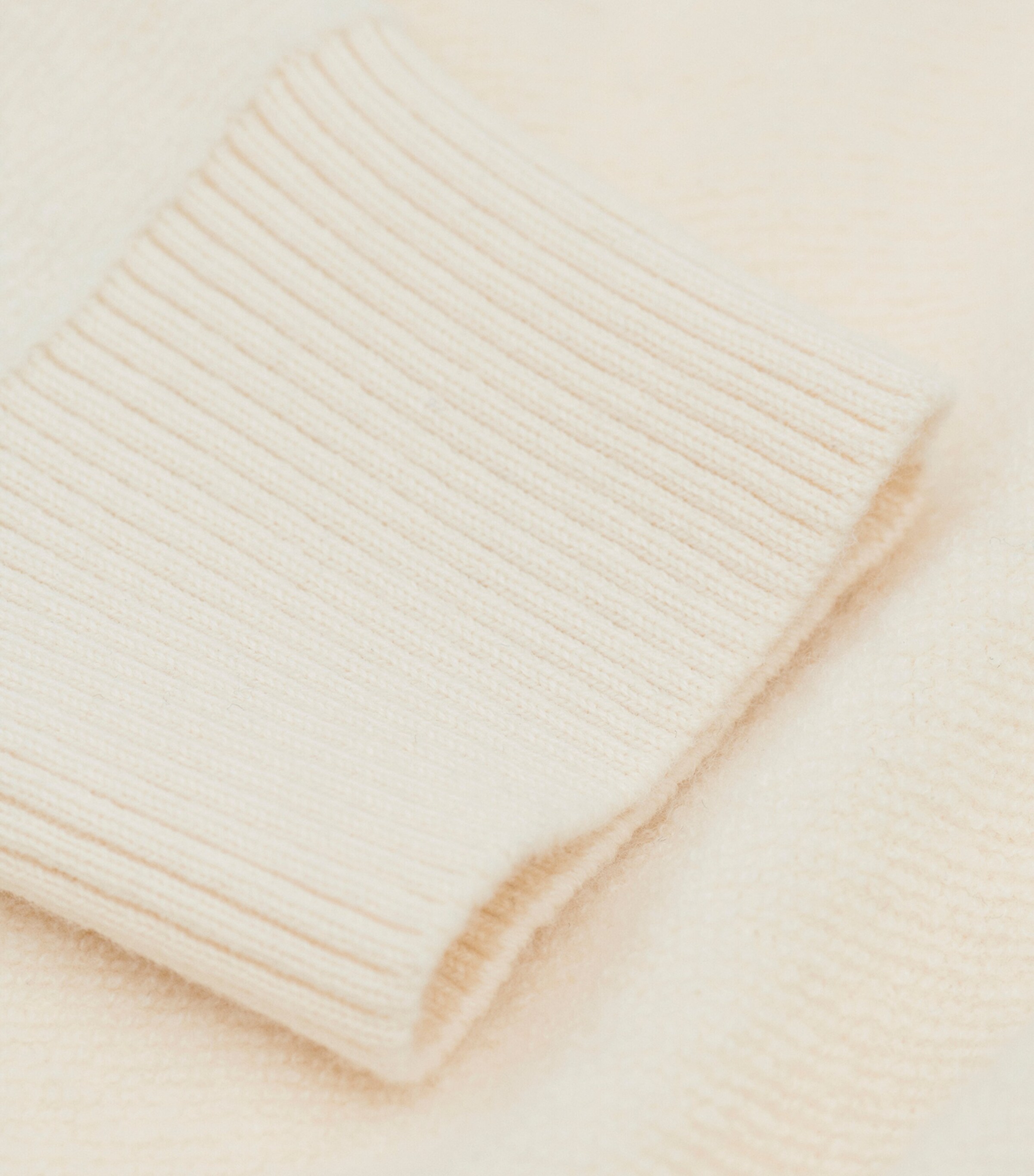 Wool Anagram Sweater ECRU Image 5