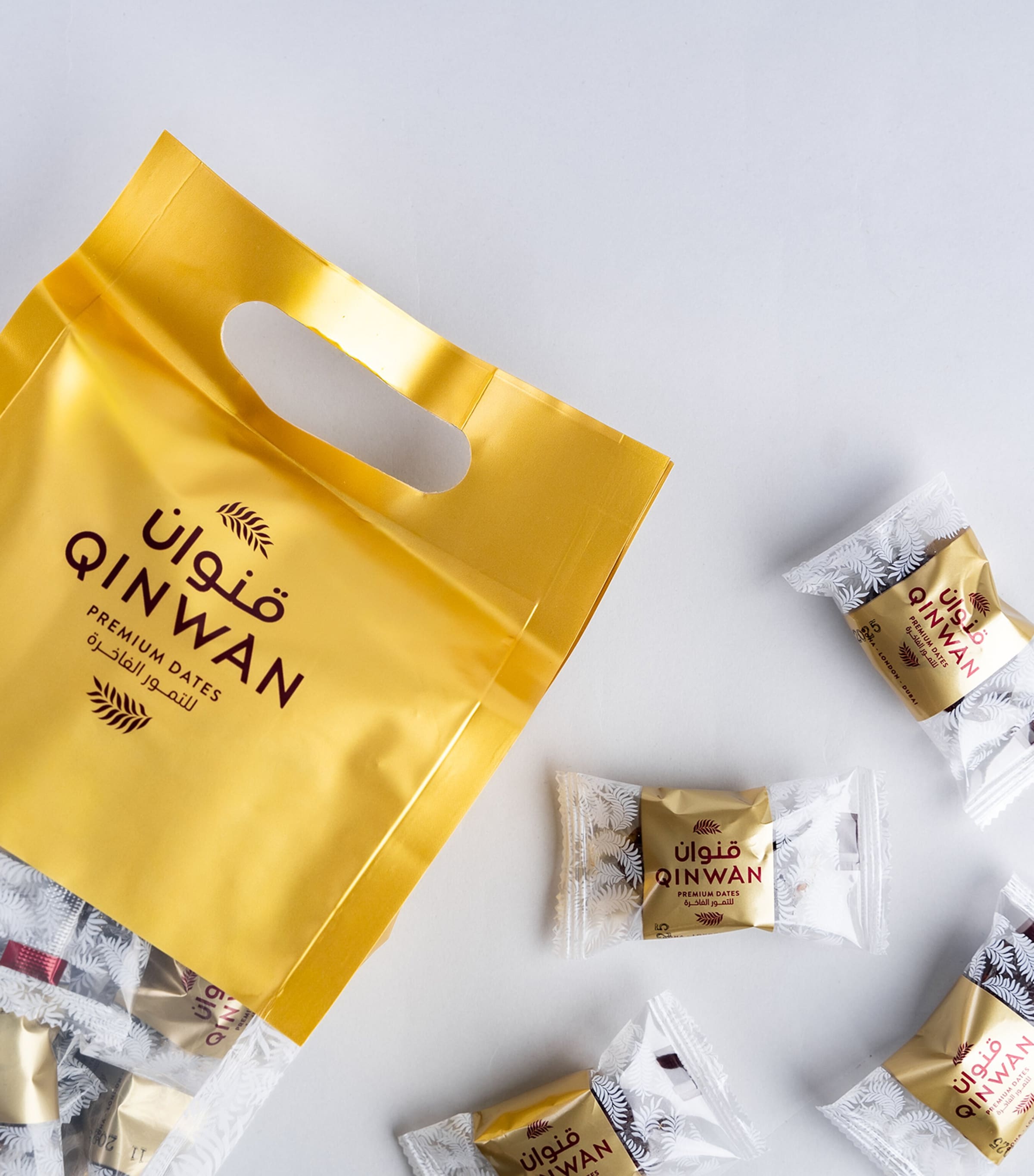 Qinwan Plain Wrapped Medjool Dates (1kg) Image 2