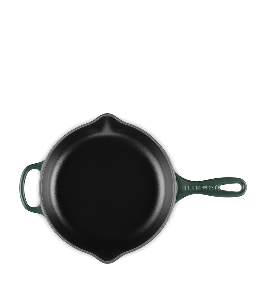 Le Creuset Cast Iron Skillet (23cm) Green Image 6