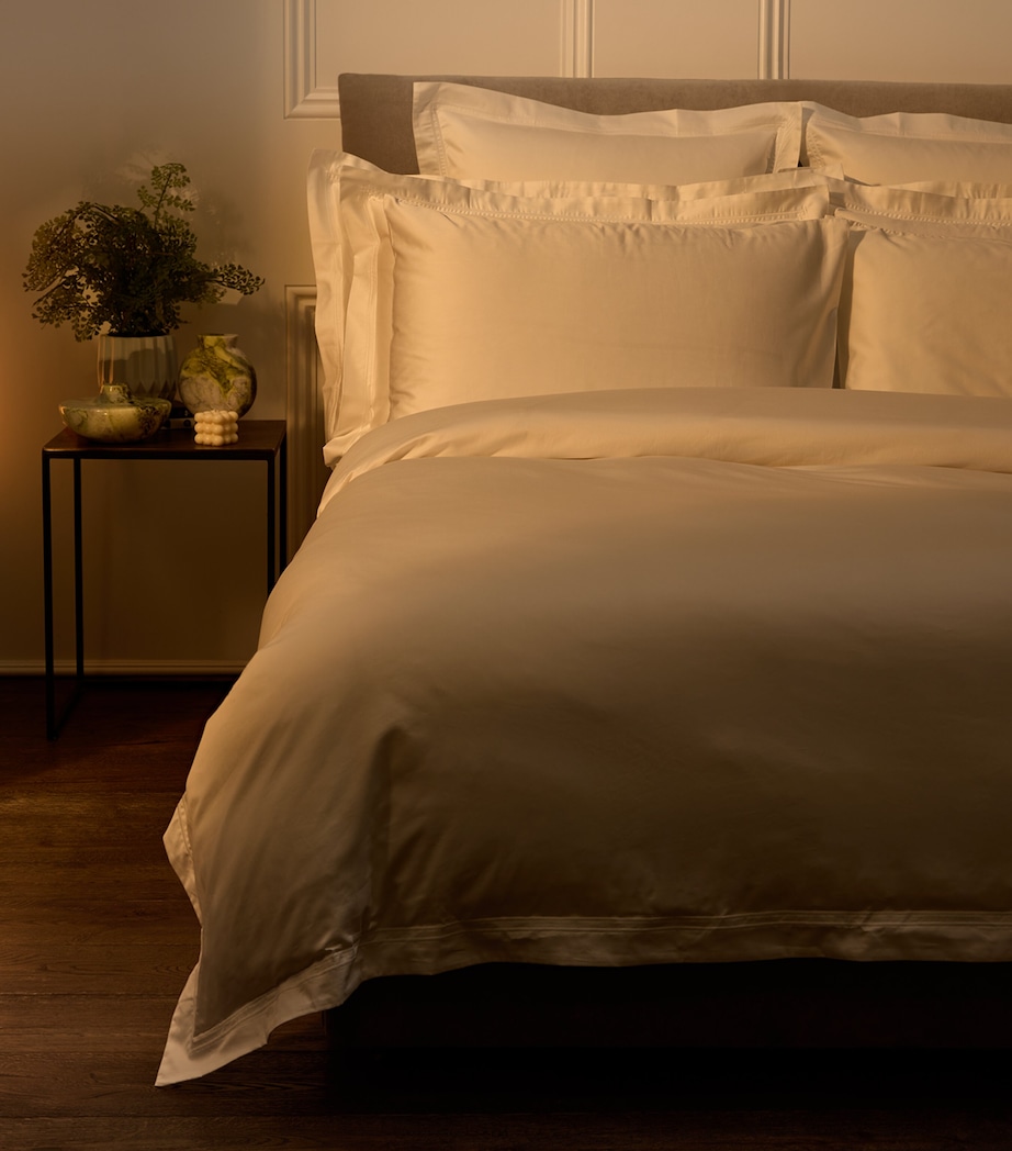 Brompton II King Flat Sheet (275cm x 275cm) WHITE Image 2