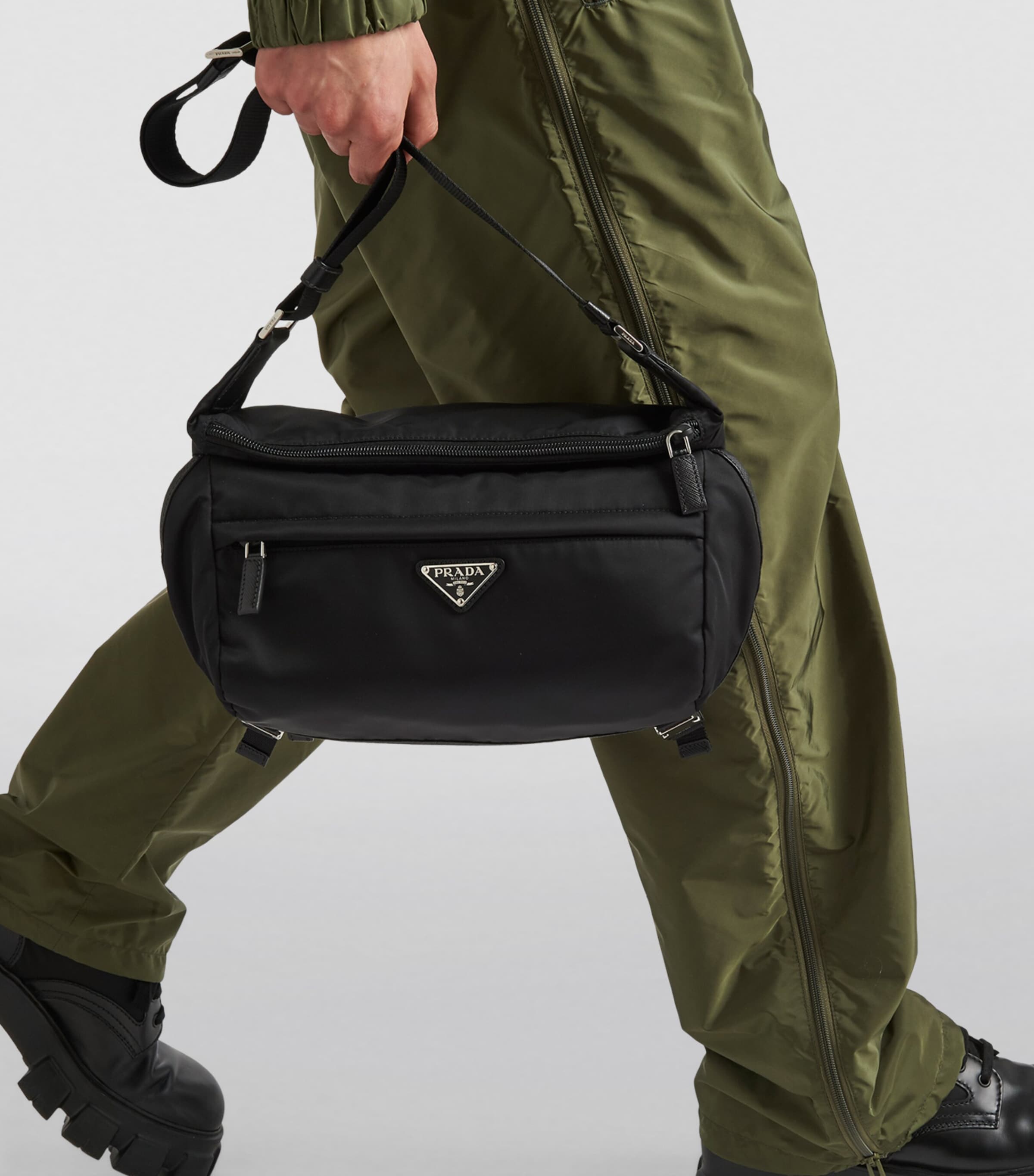 Re-Nylon Shoulder Bag F0002 Image 2