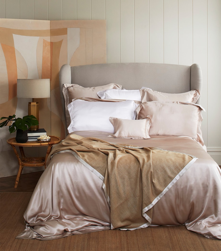 Silk Double Duvet Cover (200cm x 200cm) BLUSH Image 2