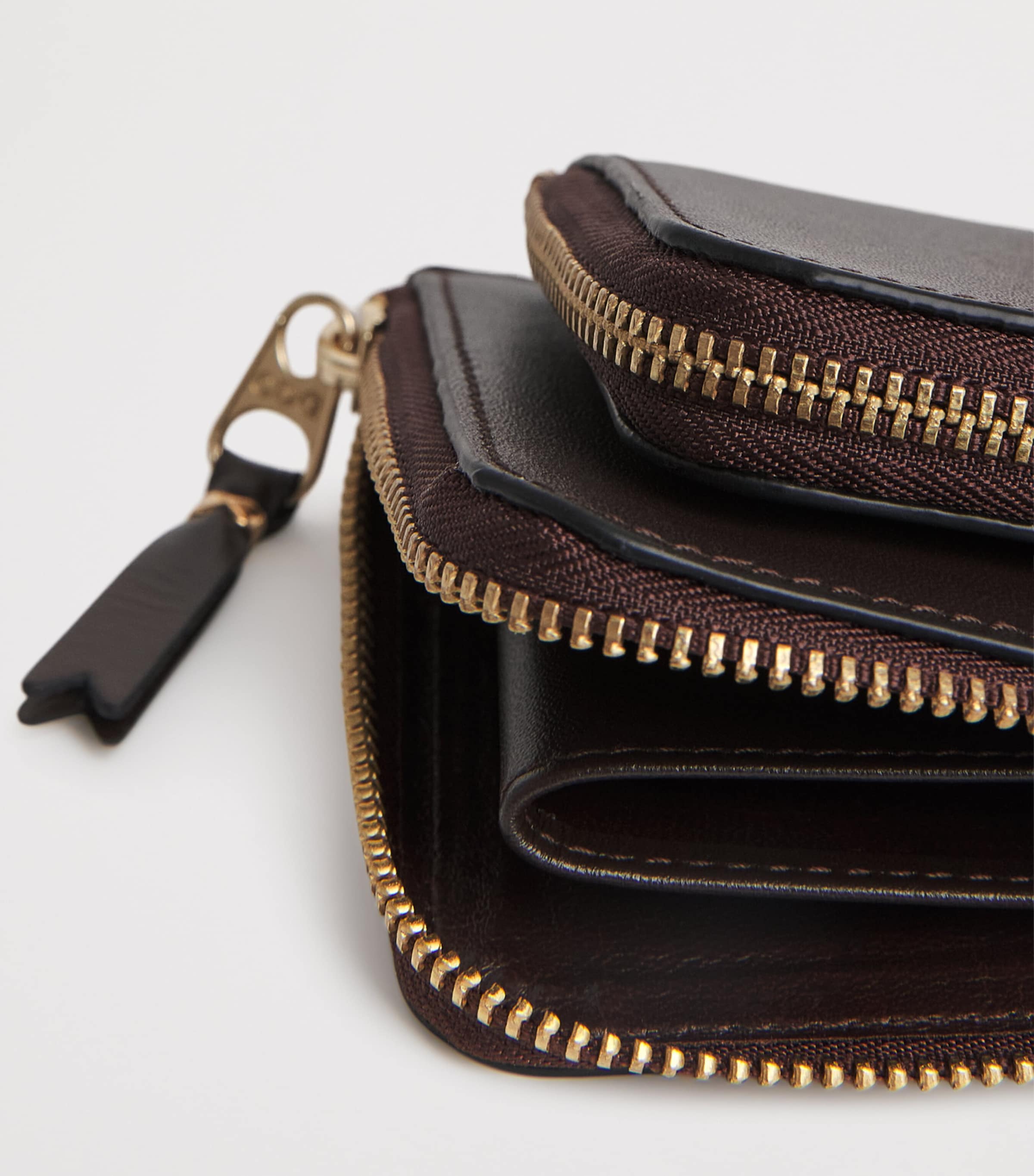 Comme Des Garçons Wallet Small Leather Outside Pocket Wallet Brown Image 2