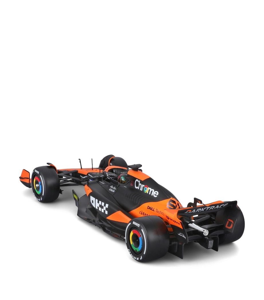 Bburago McLaren F1 MCL38 Oscar Piastri 2024 1:24 Model Image 5