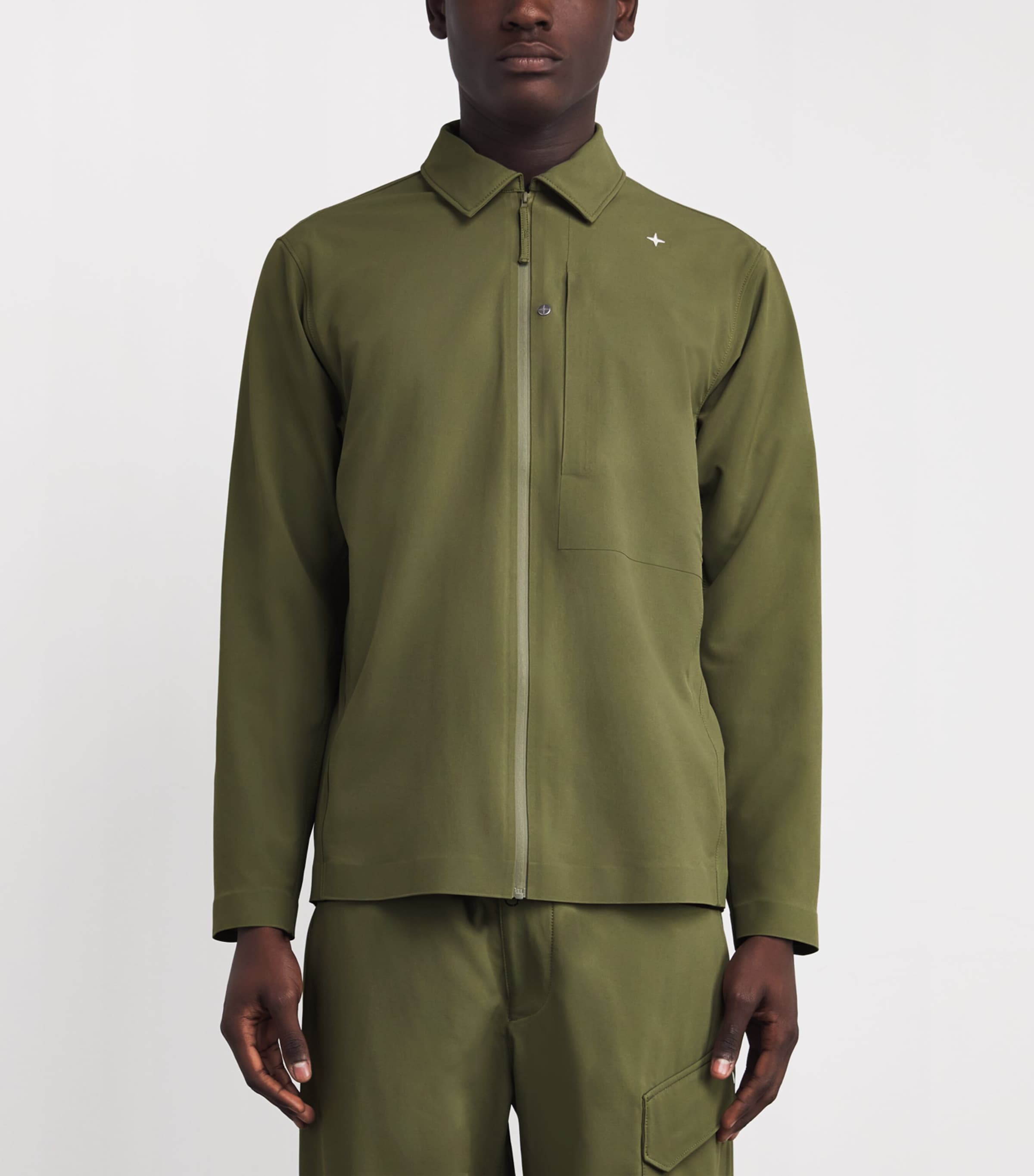 ＜STONE ＞23ss OVERSHIRT カーキ Stone Island Overshirt in Khaki | SVD USA