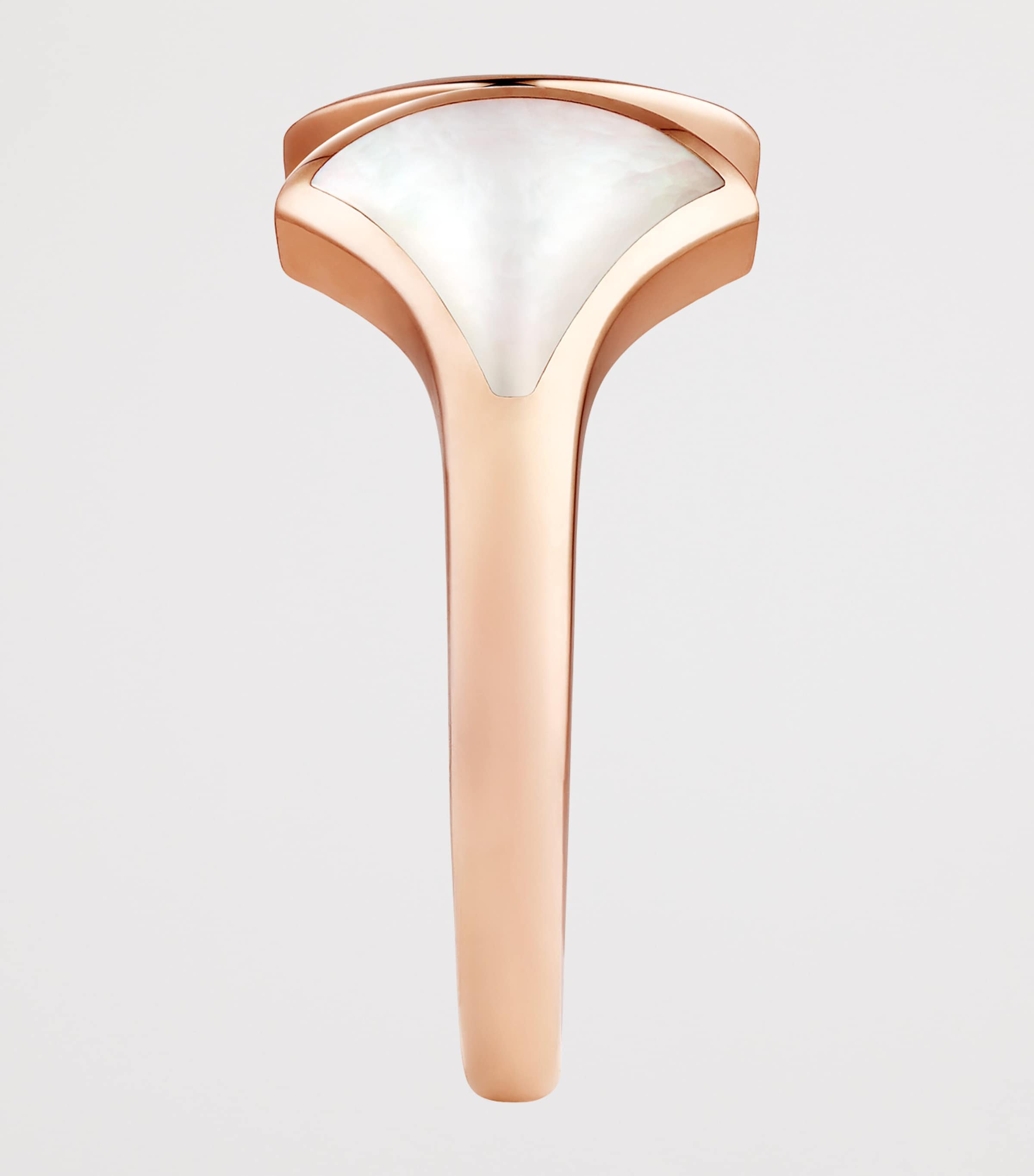 Bvlgari Rose Gold and Mother-of-Pearl Divas' Dream Ring Rose Gold Image 3
