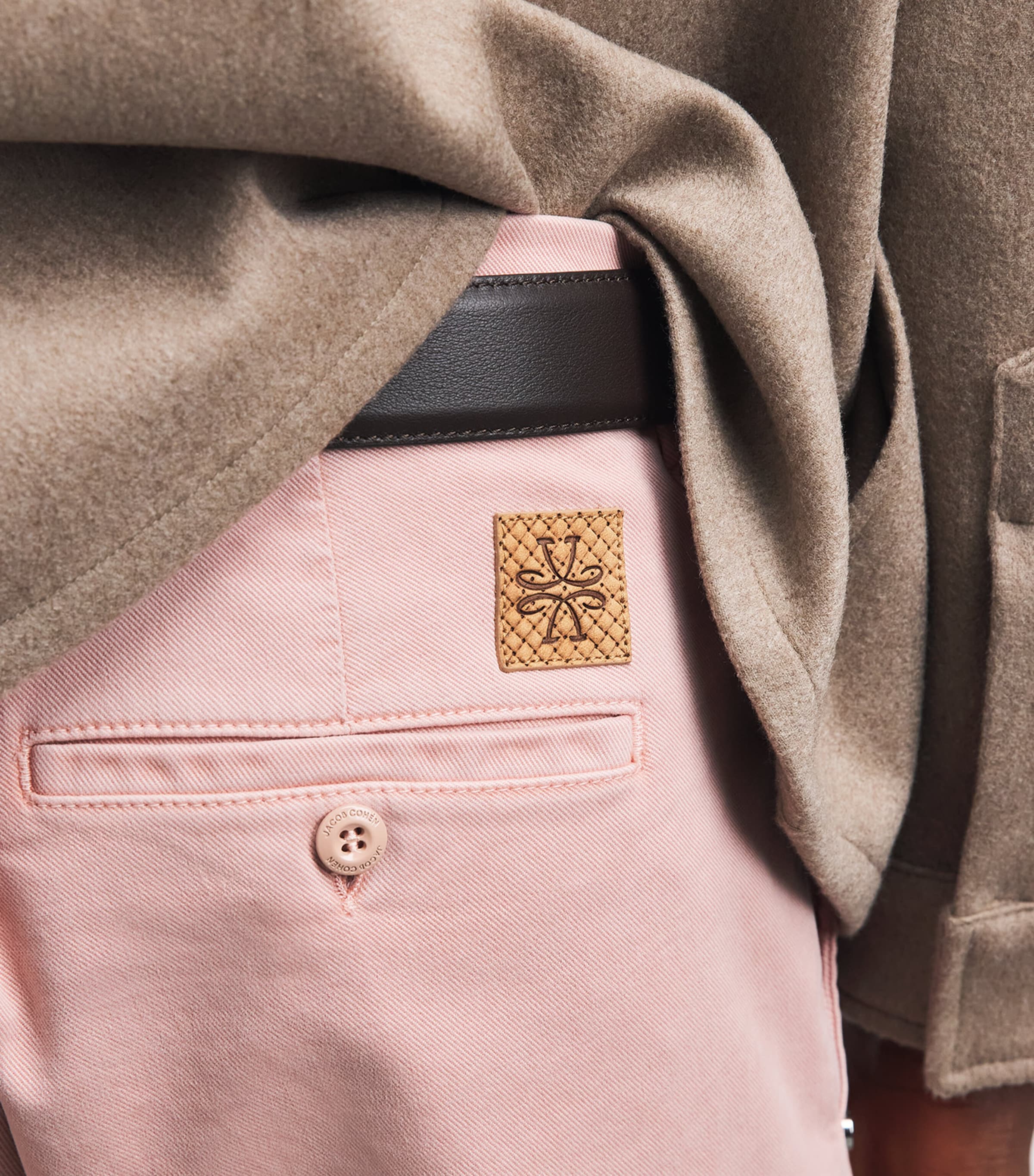 Jacob Cohën Mens Bobby Slim Chinos Pink Image 3