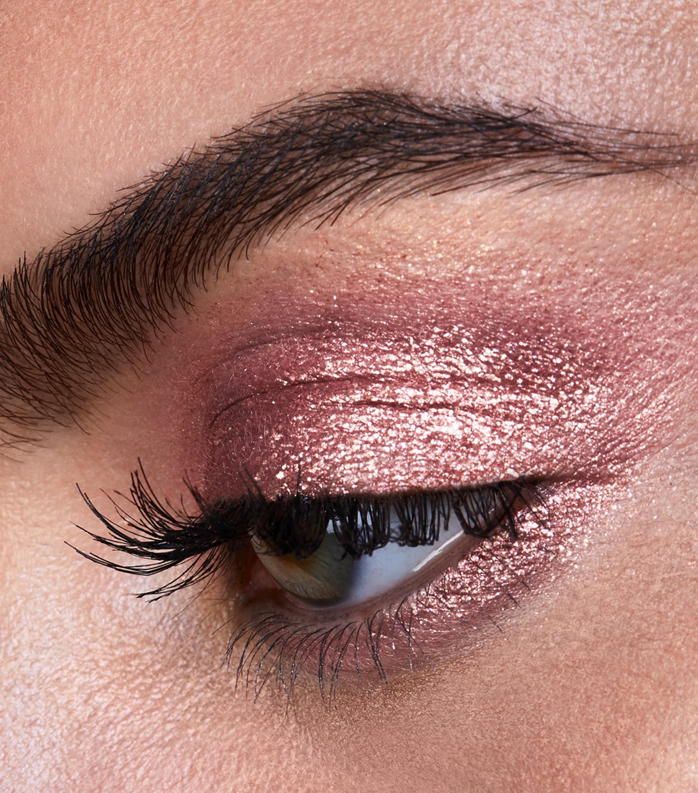 Scattered Light Eyeshadow AURA Image 3