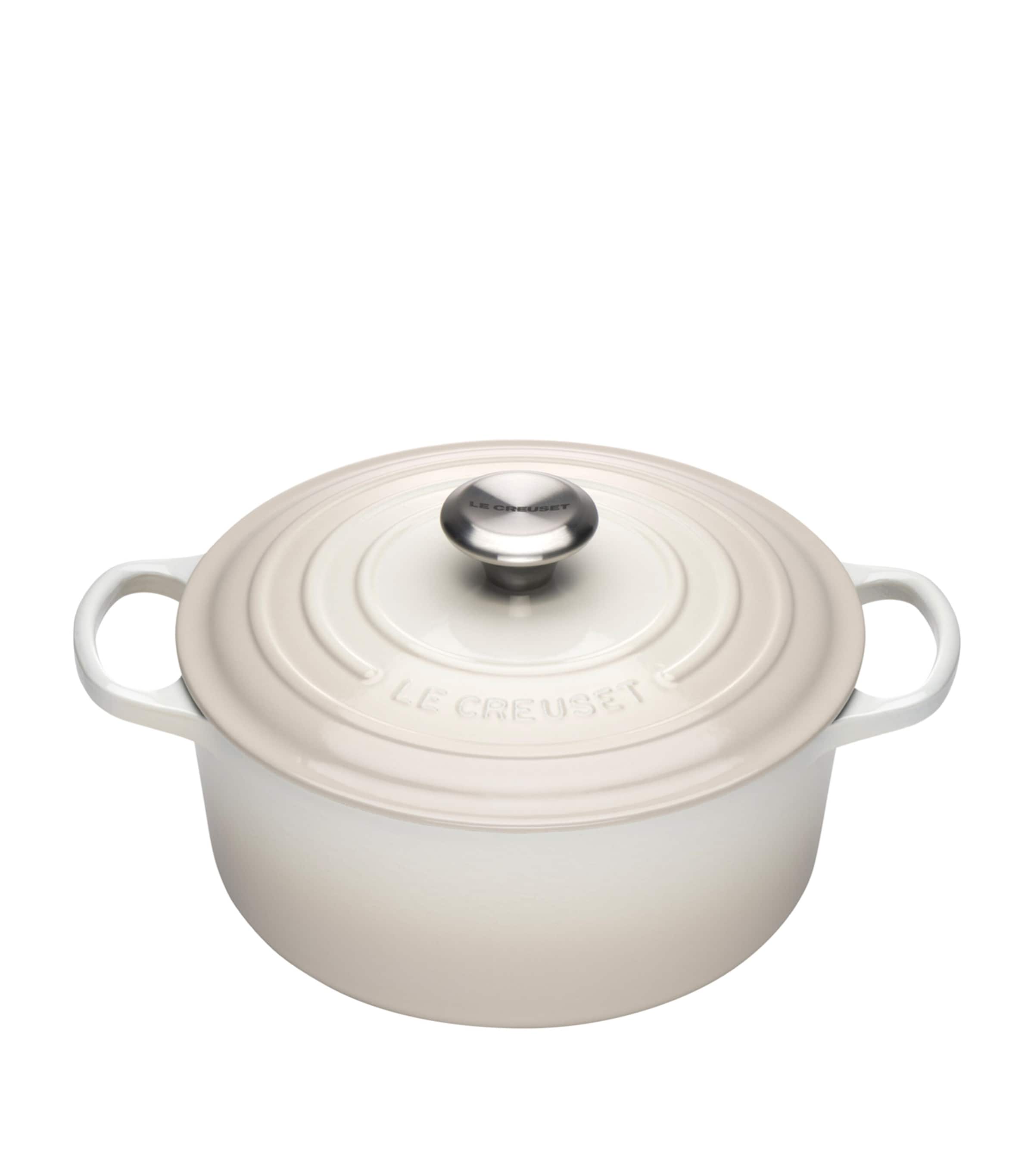 Le Creuset Cast Iron Round Casserole Dish (24cm) | Kitchenware | Cookware | Casserole Dishes | Designers | Le Creuset