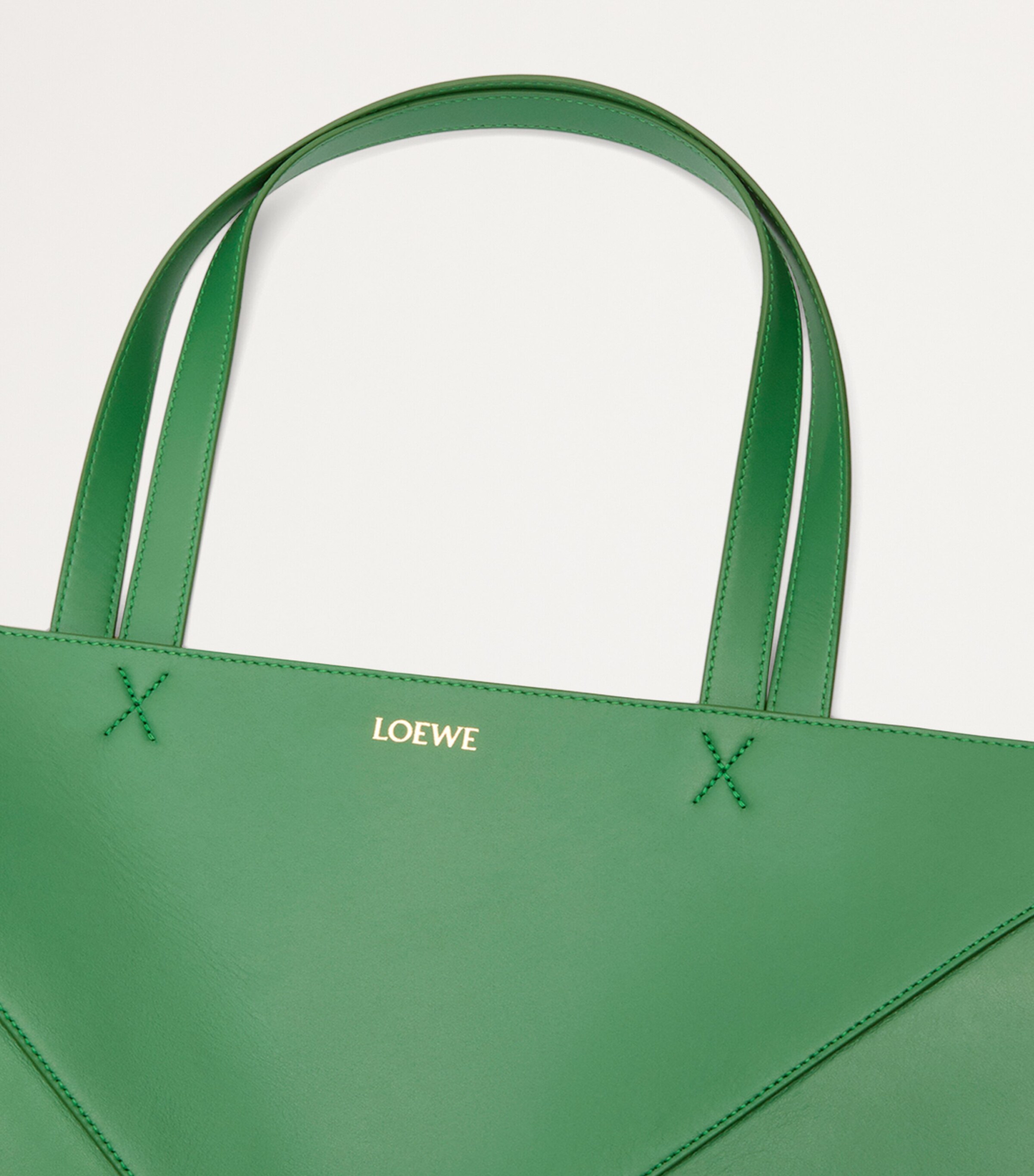 LOEWE セール★ PUZZLE FOLD TOTE★GREEN Medium Puzzle Fold tote in shiny calfskin Green - LOEWE