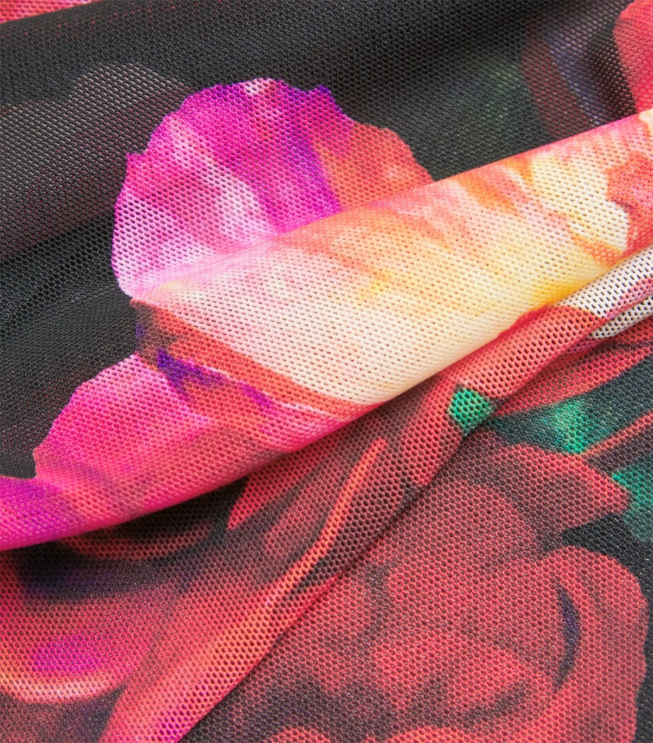 Mesh Floral Tess T-Shirt E034SOL STRNGTH BLCK Image 2