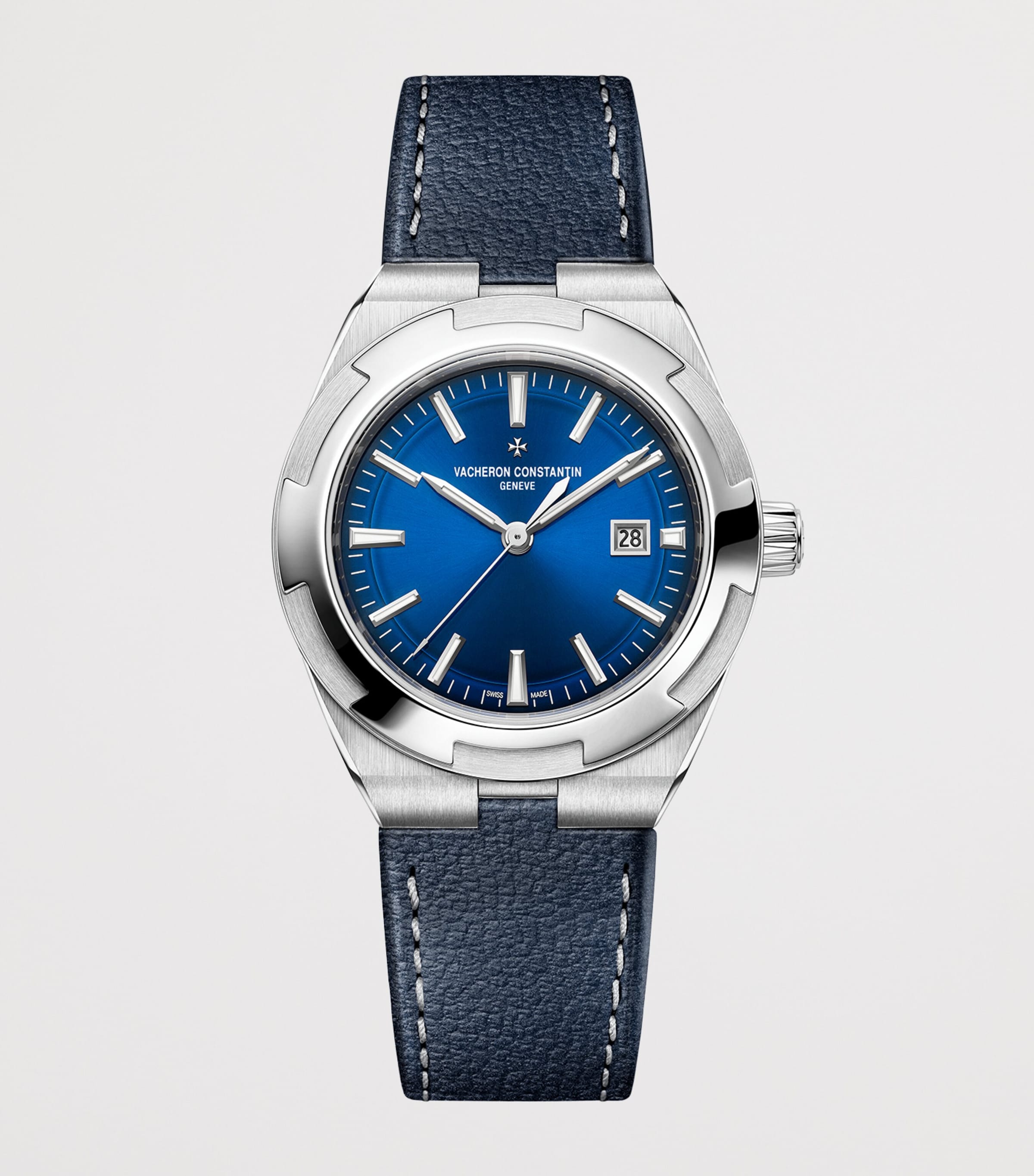 Vacheron Constantin Stainless Steel Overseas Self-Winding Watch 34.5mm Stainless Steel Image 2