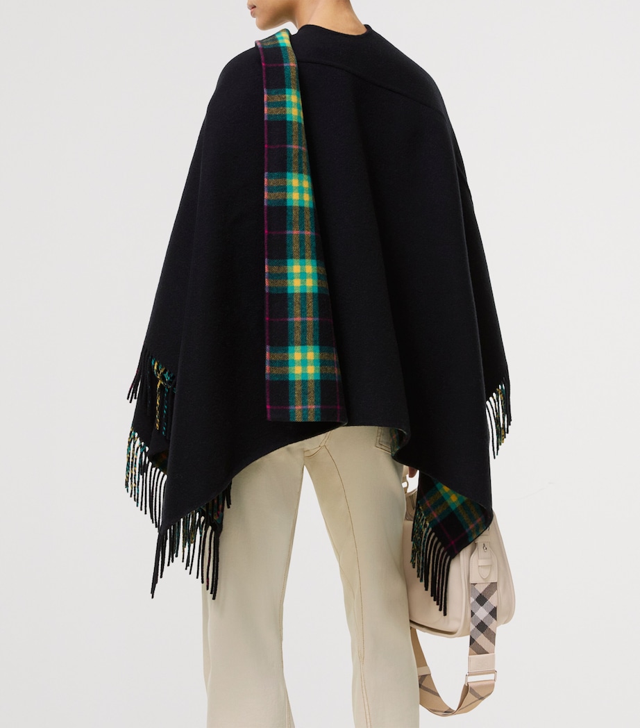 Burberry Wool Fringe Blanket Cape Green Image 3