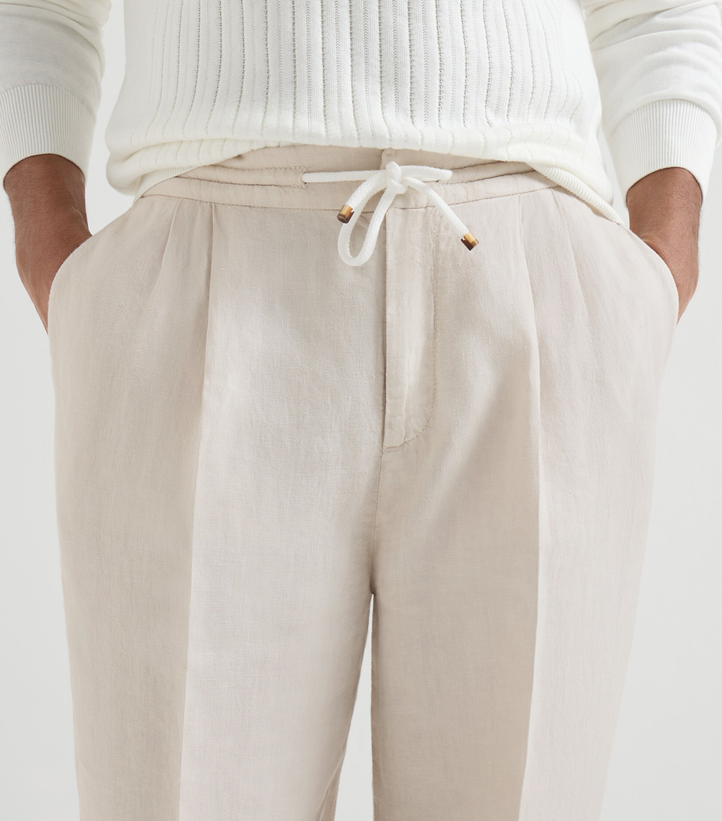 Brunello Cucinelli Mens Linen Gabardine Drawstring Trousers Image 6