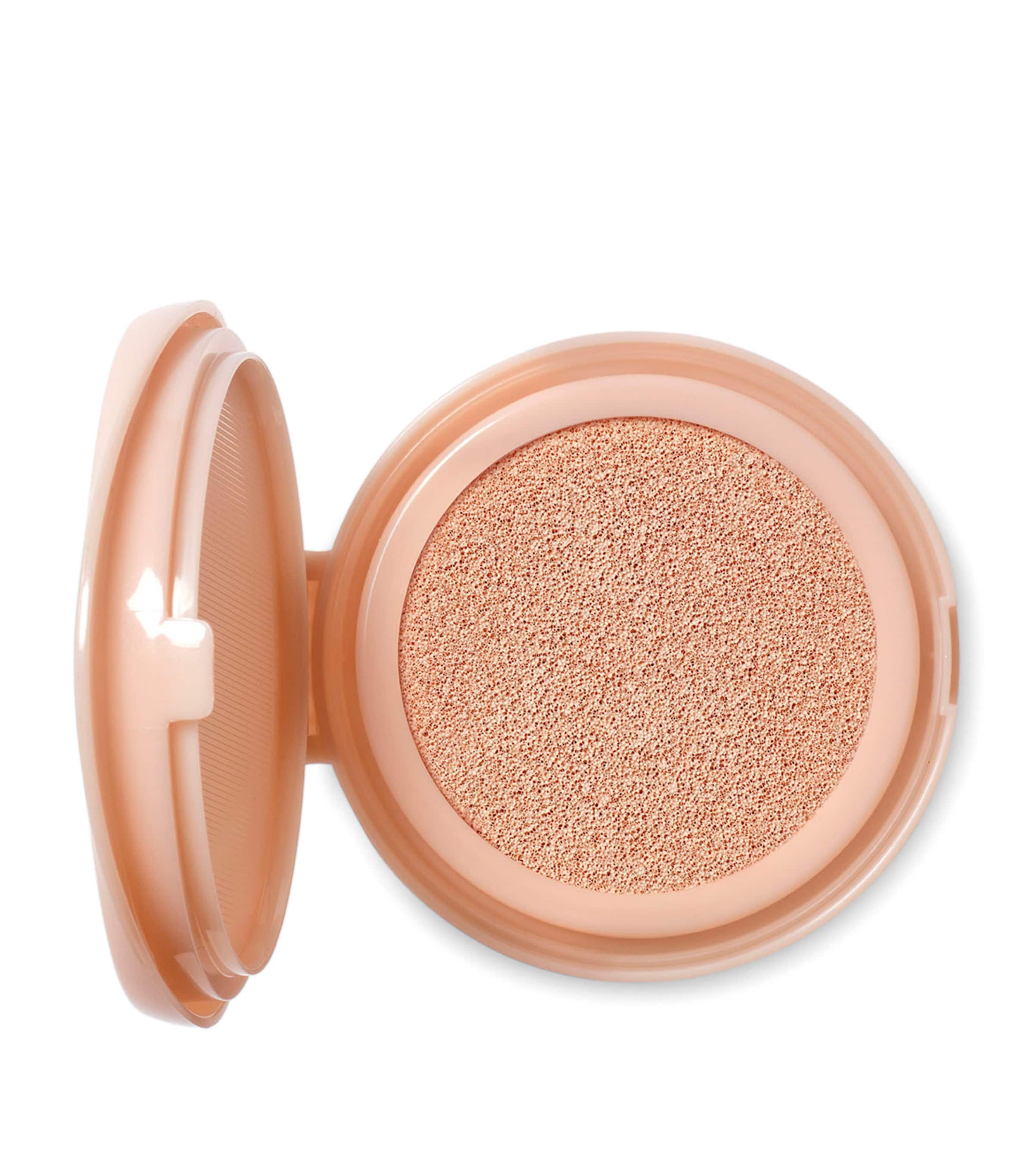 Gucci Cushion De Beauté Compact Foundation SPF 20 PA++ - Refill Image 1