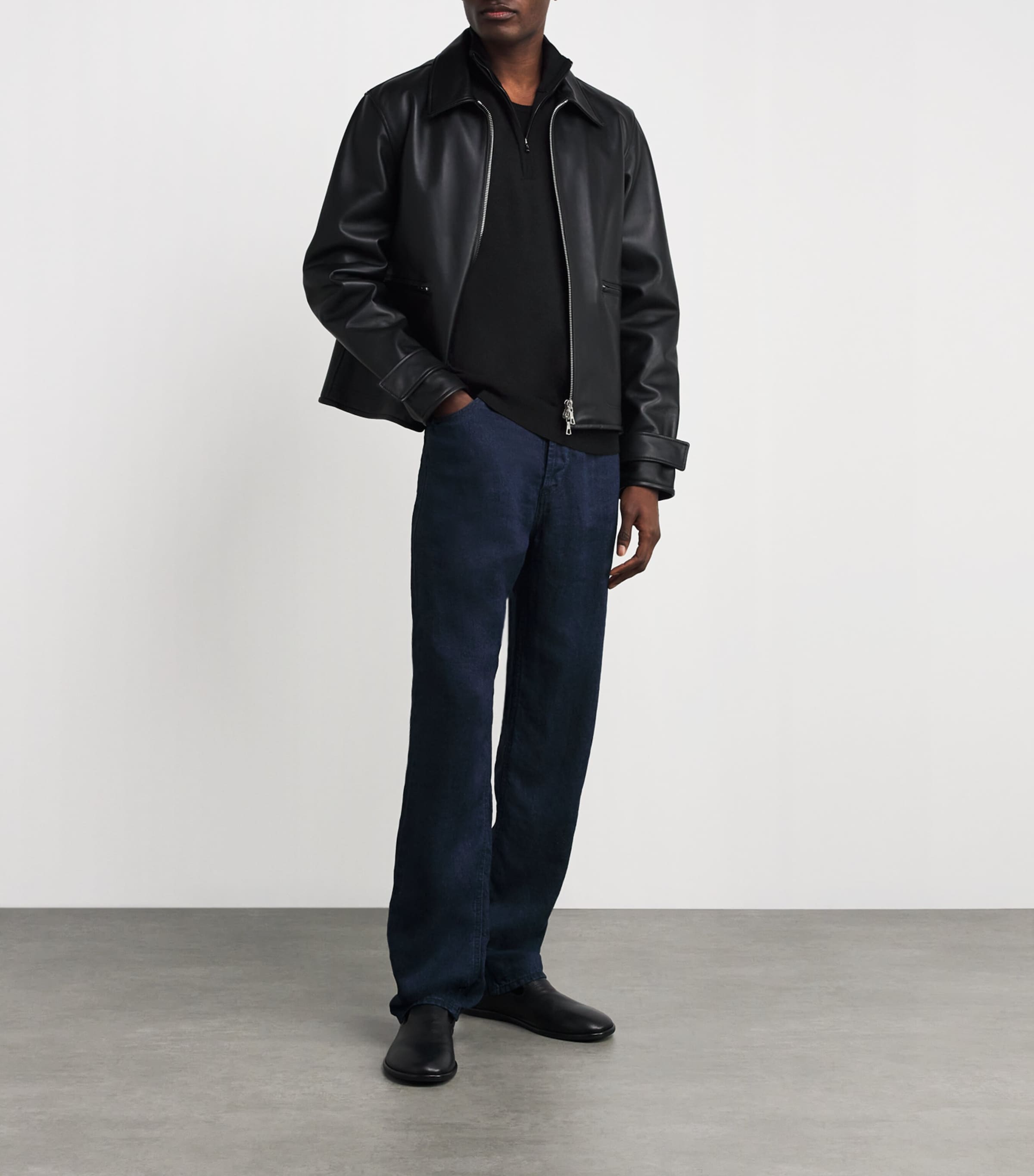 John Smedley Mens Extra Fine Merino Wool Half-Zip Tapton Sweater Black Image 2