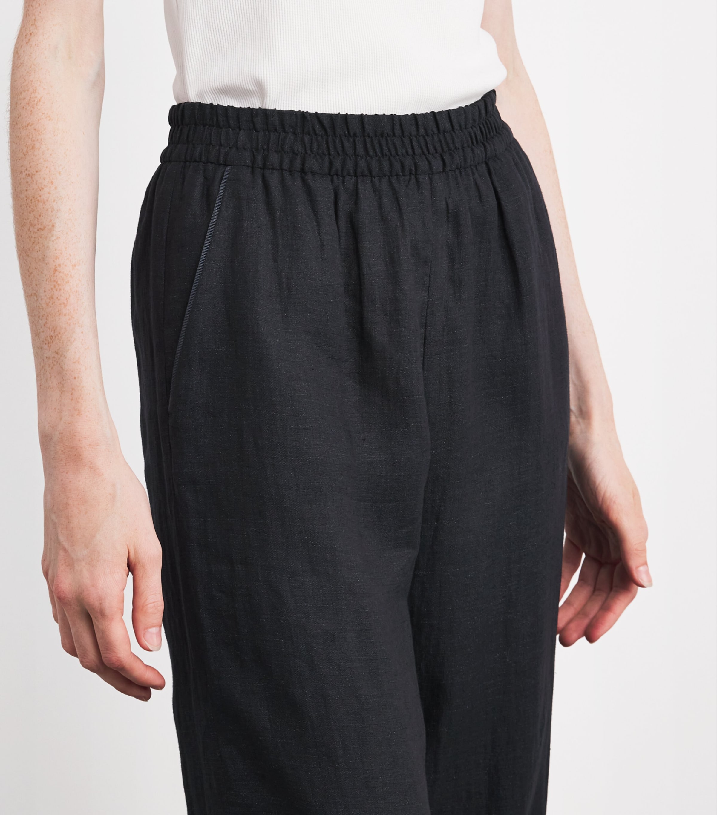 Eleventy Womens x Harrods Linen Elasticated Palazzo Trousers Nero Image 6