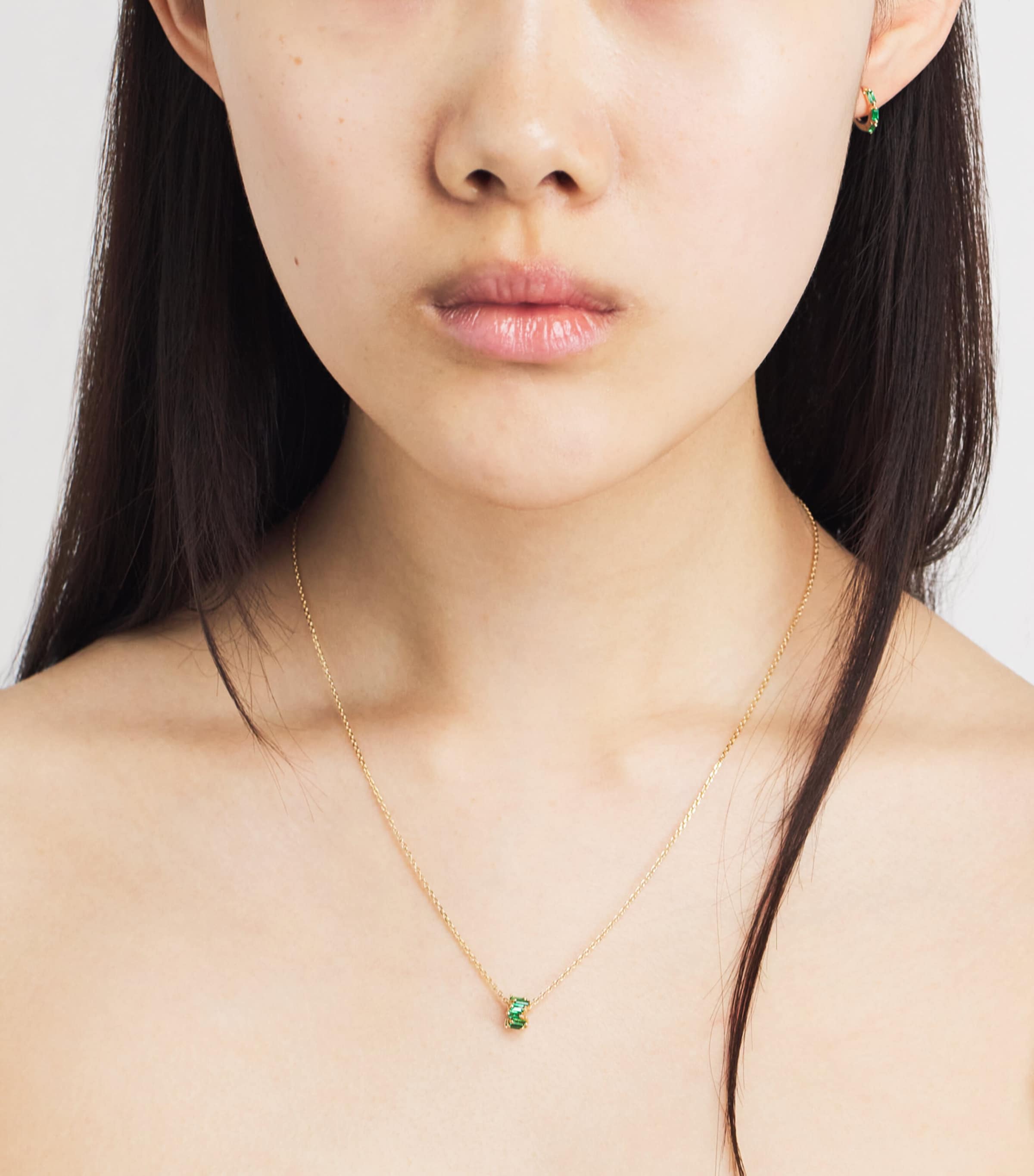 Suzanne Kalan Yellow Gold and Emerald Bold Triple Huggie Earrings Yg/emer Image 4