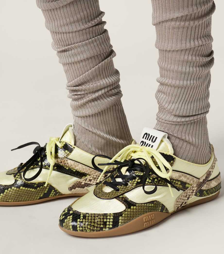 Gymnasium Sneakers F084U Image 6