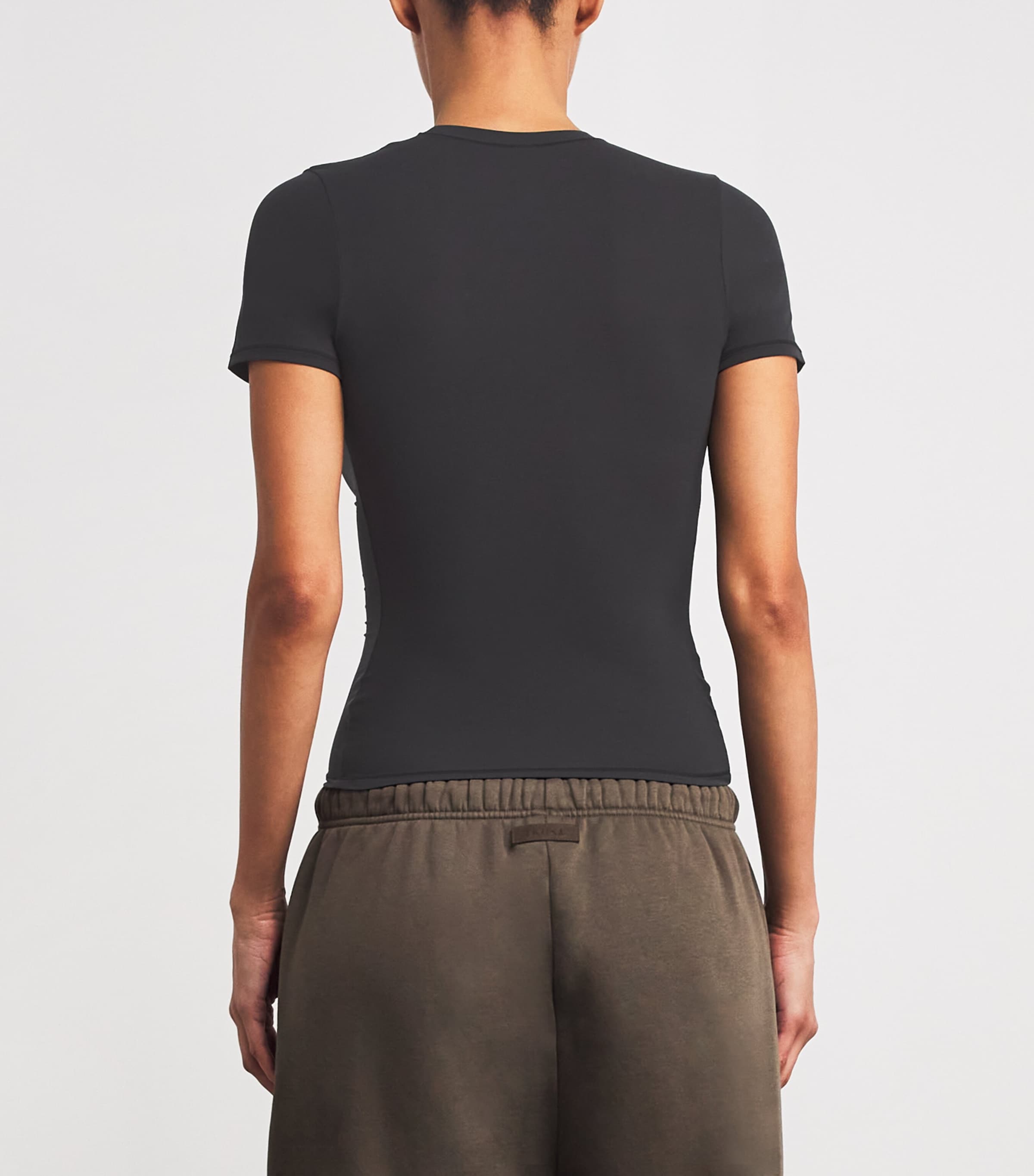 Fits Everybody Short-Sleeve T-Shirt ONYX Image 4