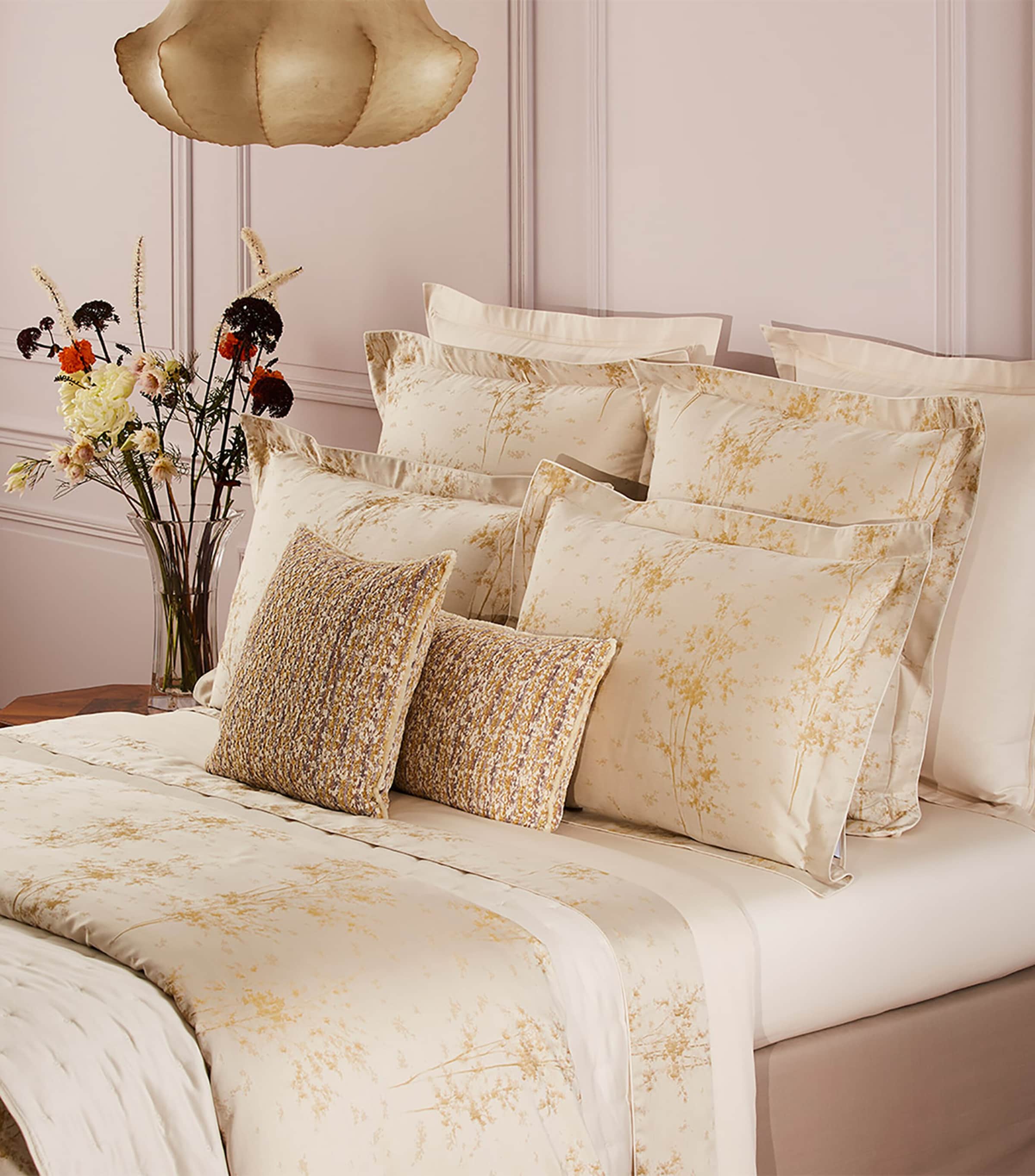 Legende King Duvet Cover (240cm x 220cm) NACRE Image 4