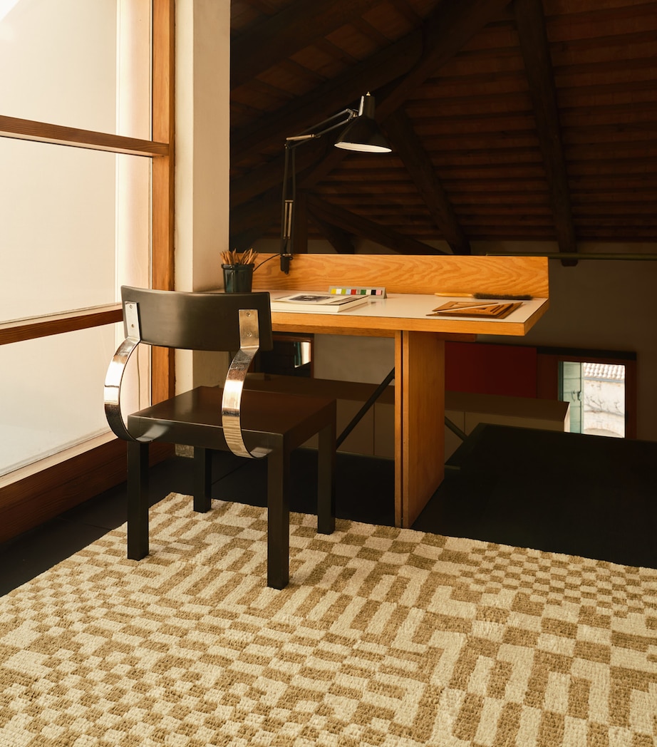 The Rug Company x Paul Smith Axis Sand (2.74 x 1.83m) Beige Image 2