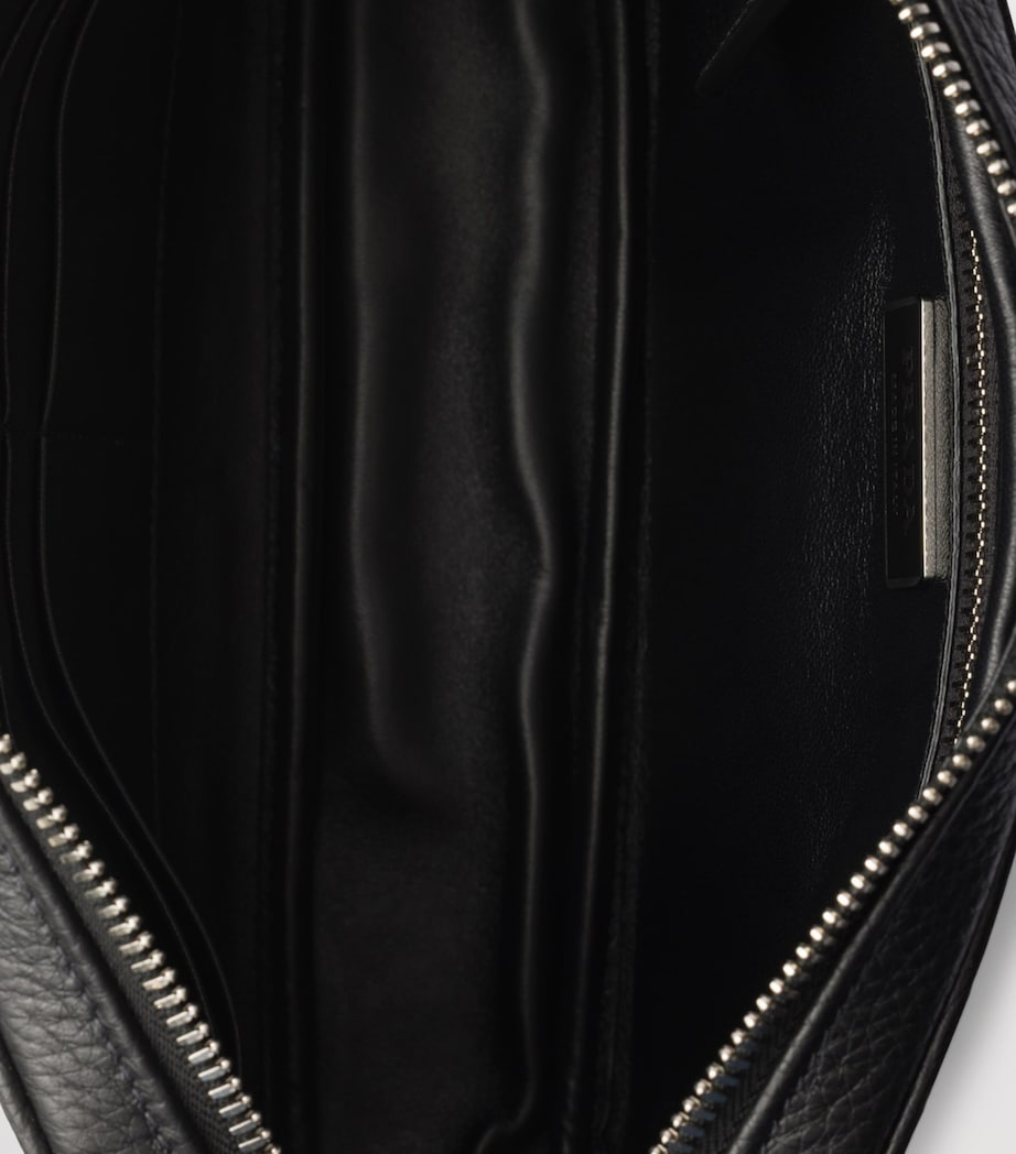 Pebbled Leather Pouch F0002 Image 4