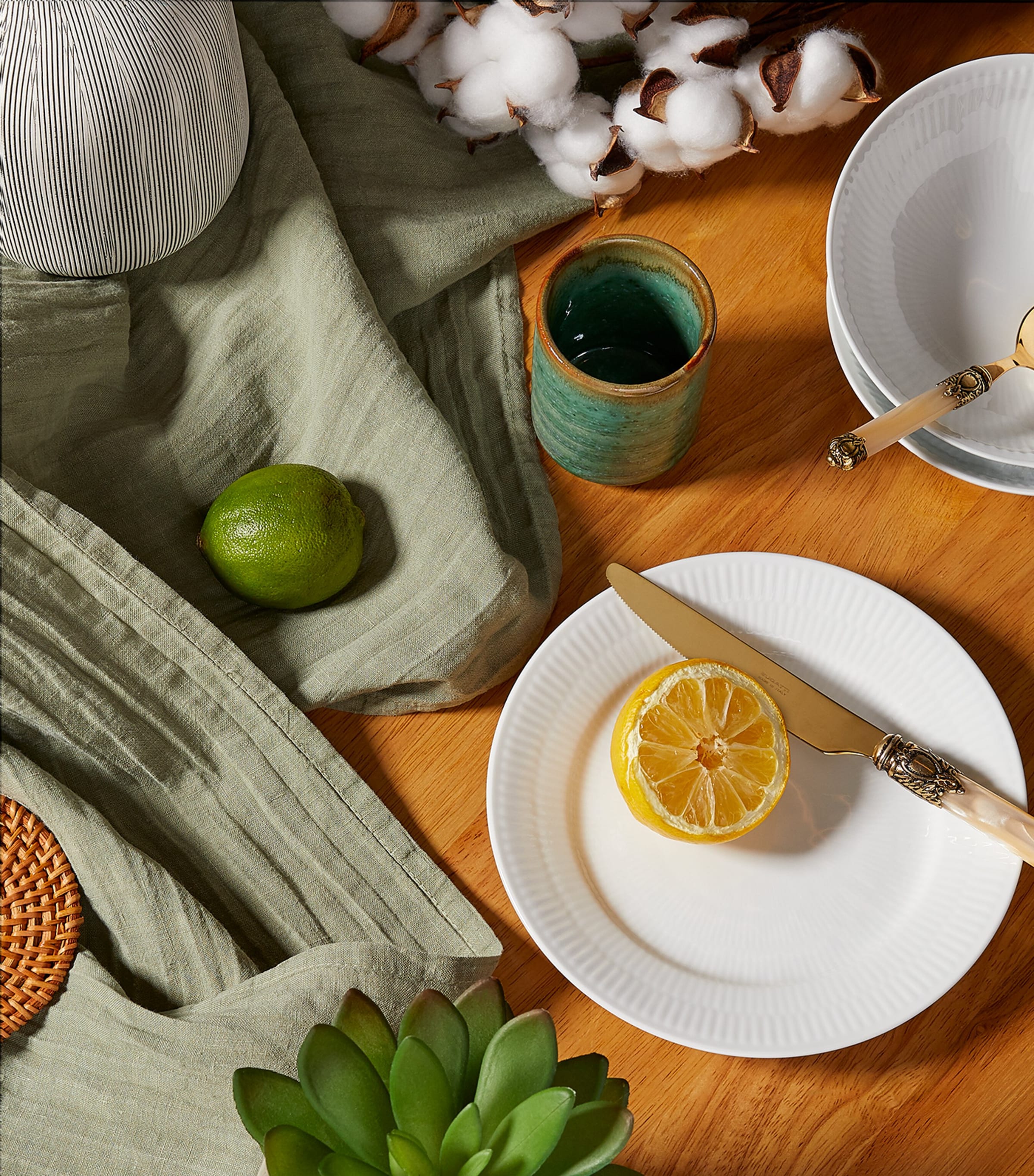 White Fluted Plate (19cm) WHITE Image 3