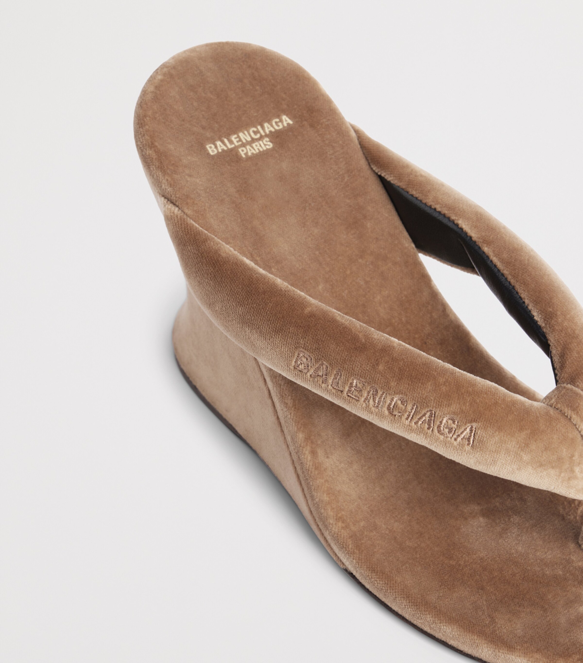 Balenciaga Velvet Gaeta Thong Wedge Sandals 90 Image 7