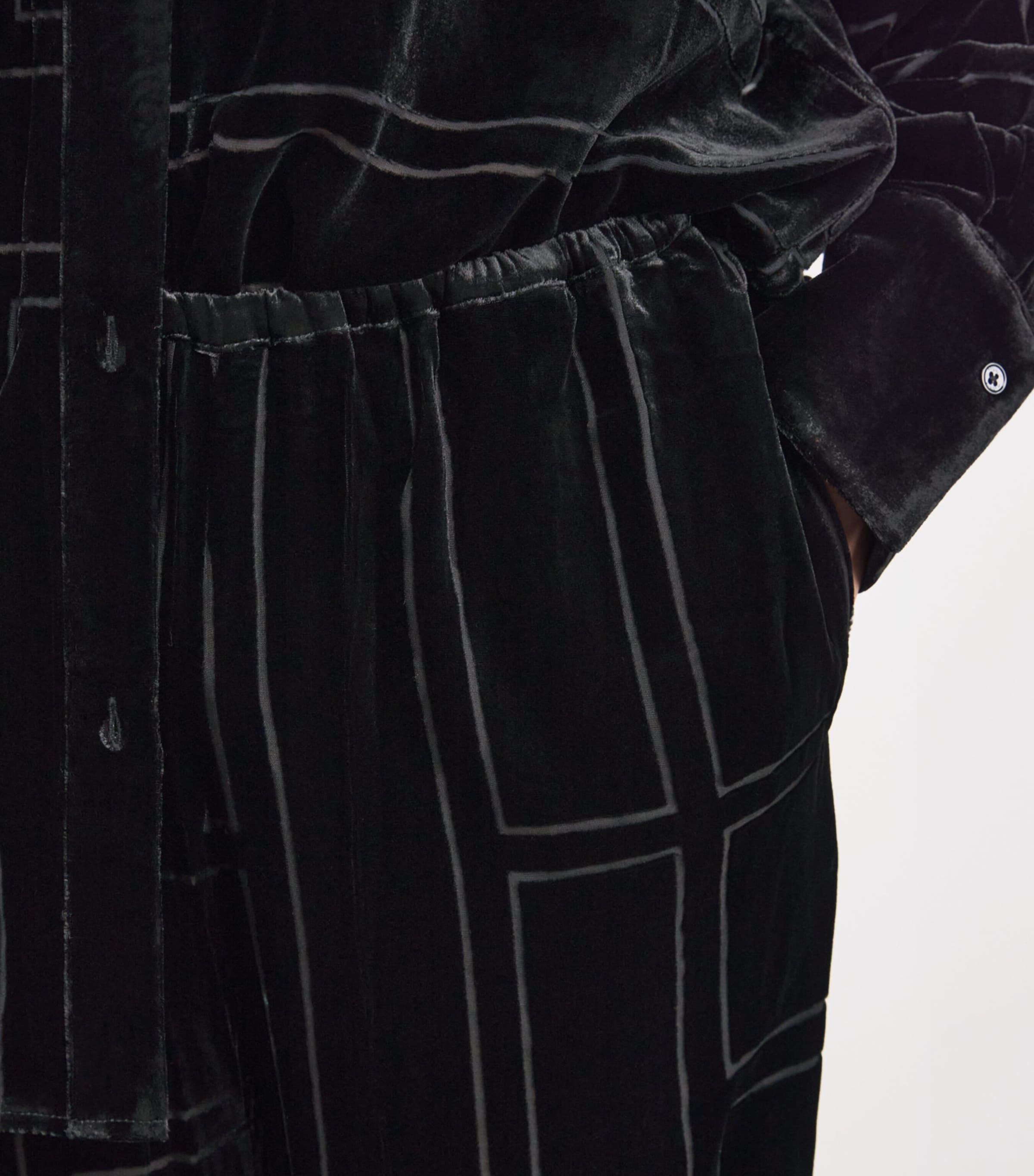 Silk Monogram Wide-Leg Trousers 001 BLACK Image 5