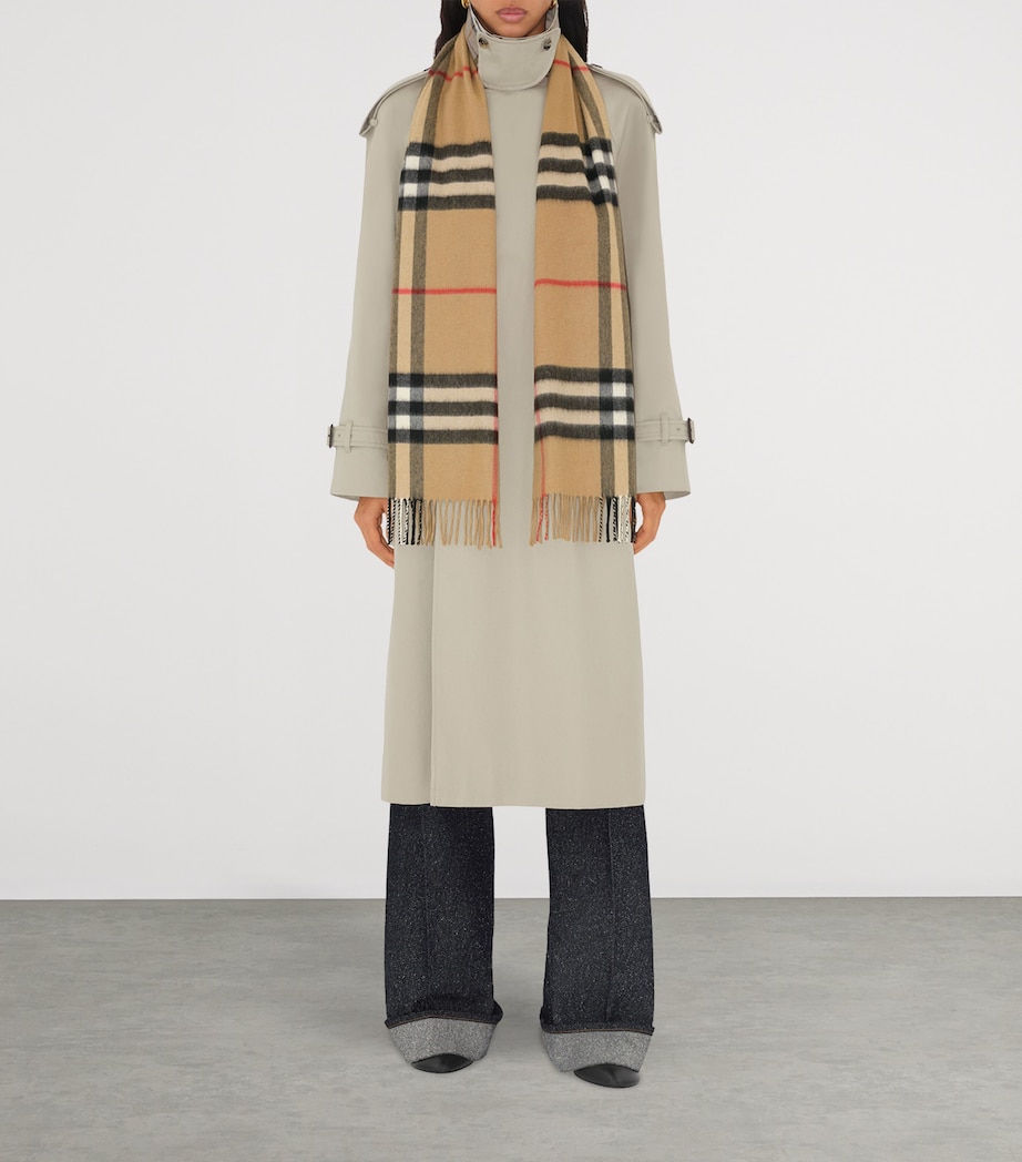 Cashmere Check Scarf ARCHIVE BEIGE Image 2