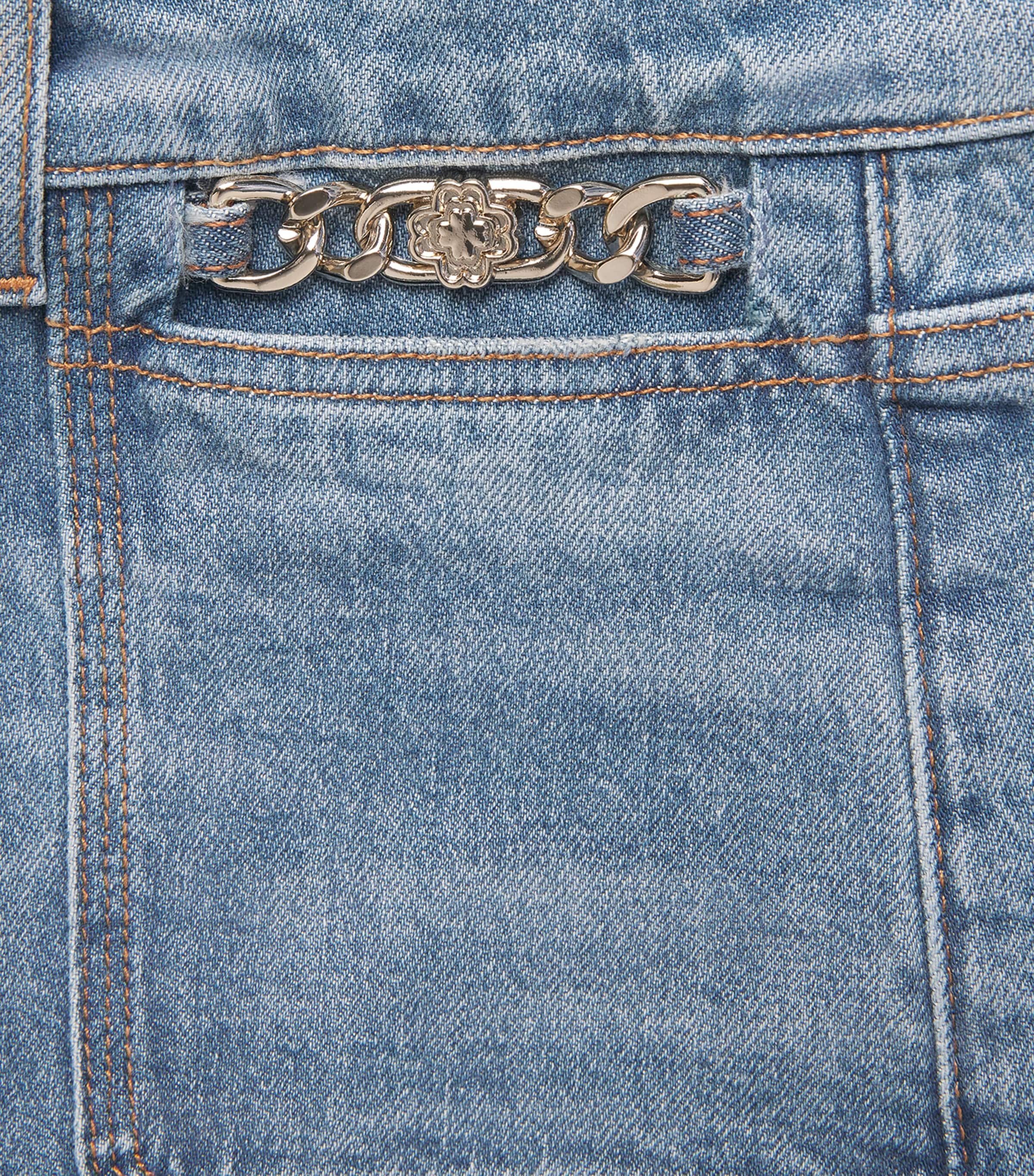 Chain-Detail Straight Jeans BLUE Image 5
