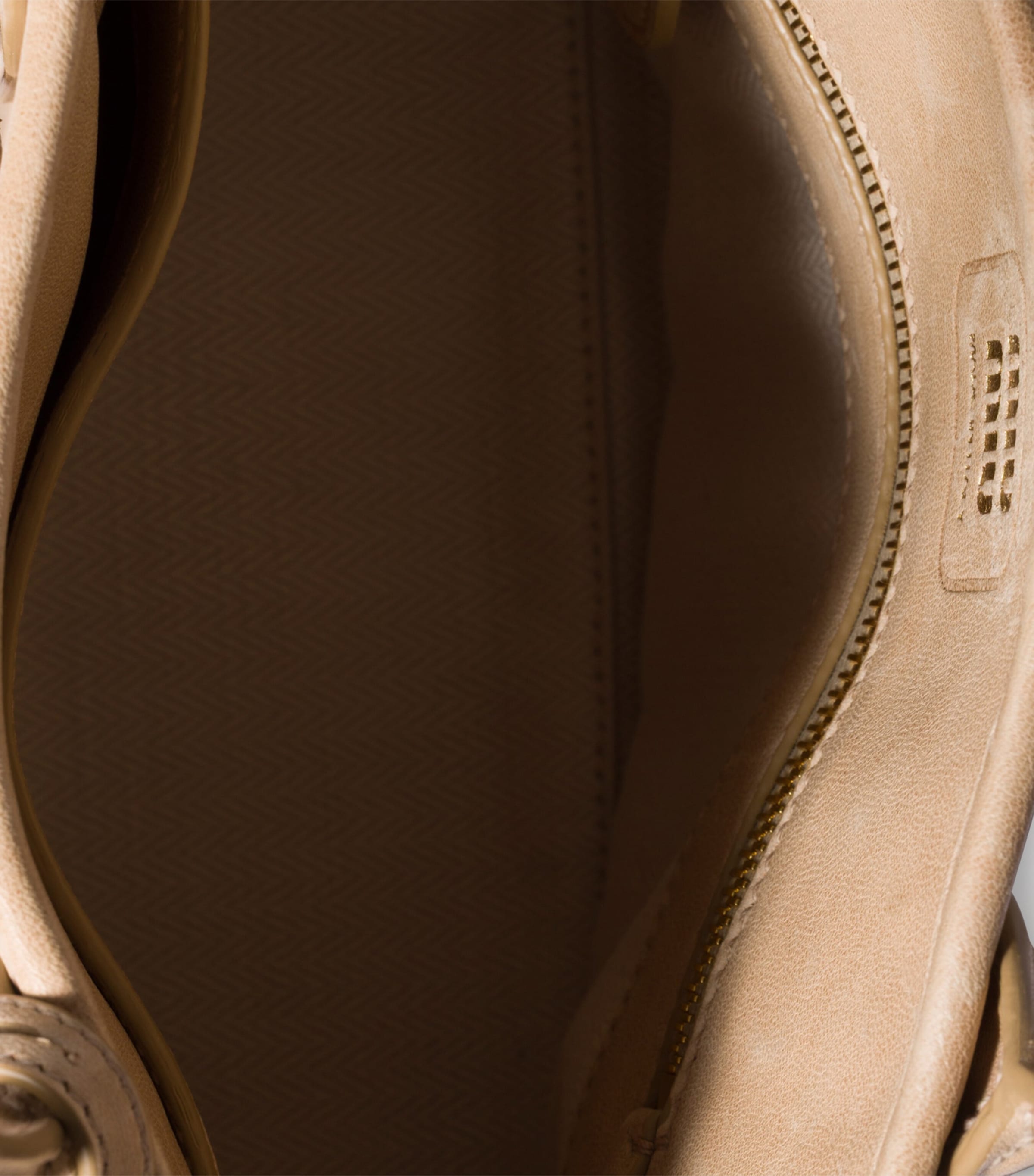 Nappa Leather Aventure Top-Handle Bag F0065 Image 6