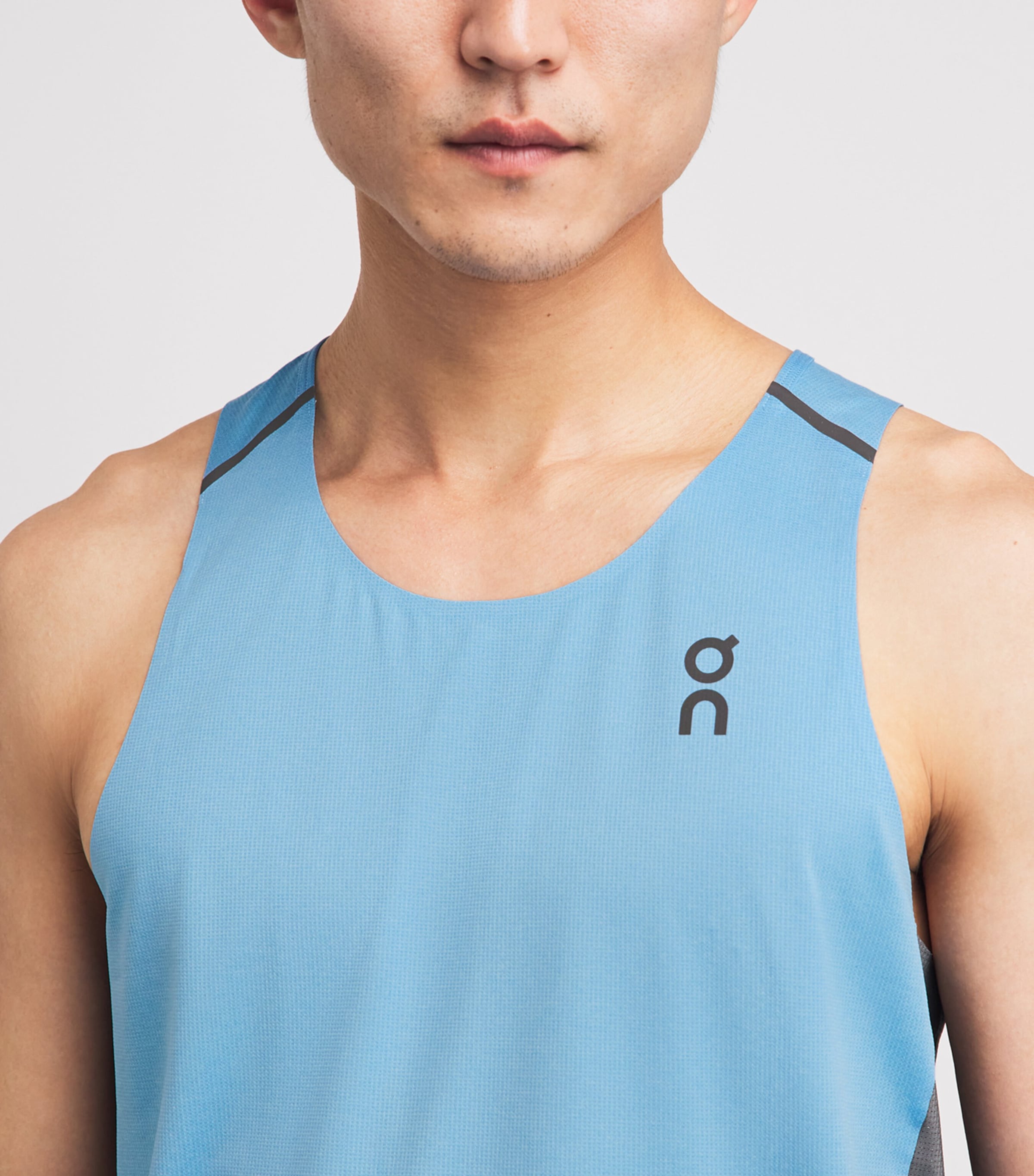 On Mens Performance Tank Top Gourami | Rock Image 3