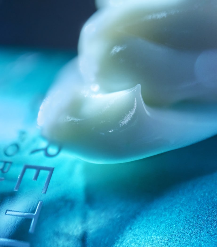 O2 Retinol Resurface Serum (30ml) NO COLOUR Image 6