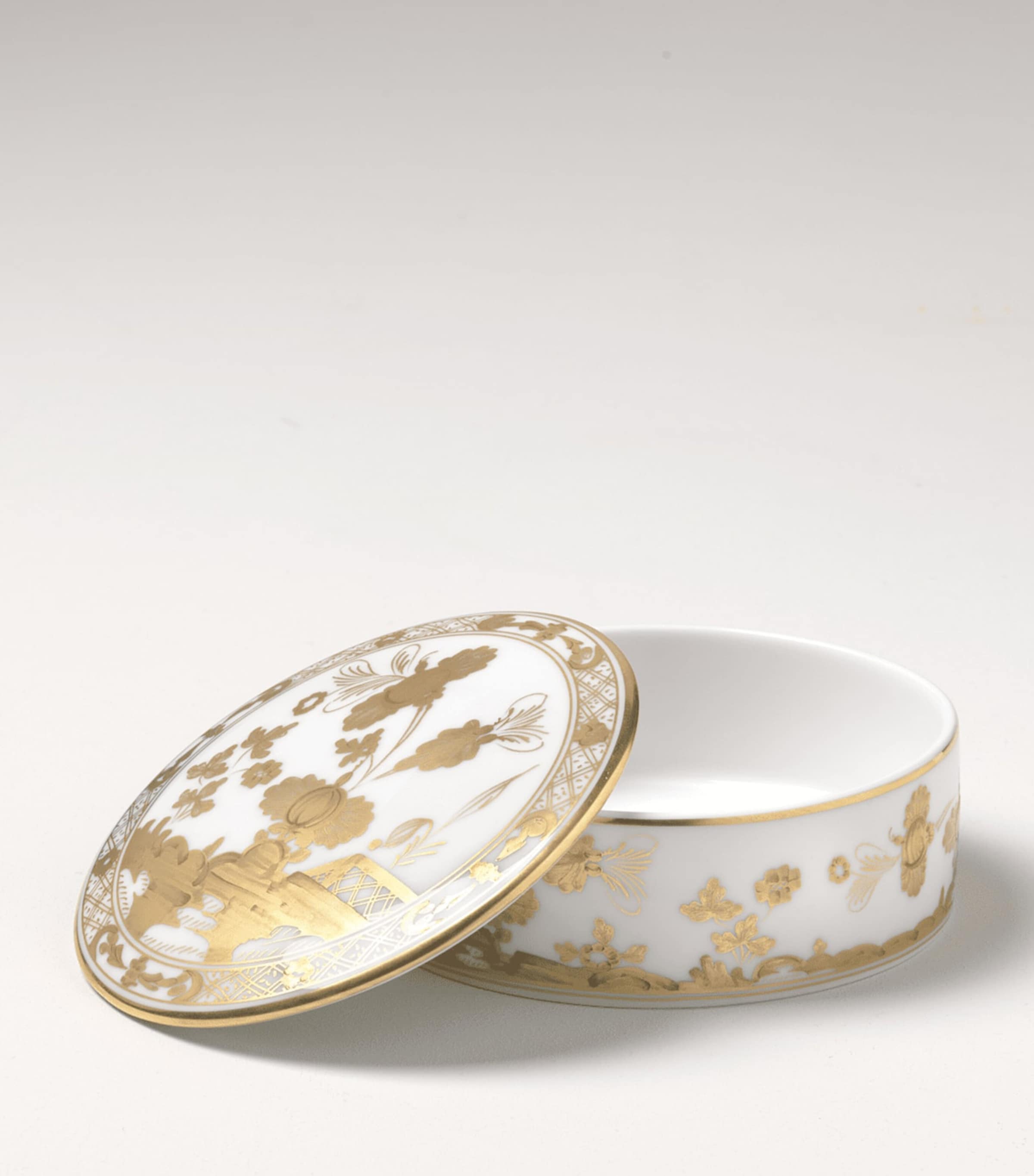 GINORI 1735 Porcelain Round Trinket Box Image 2