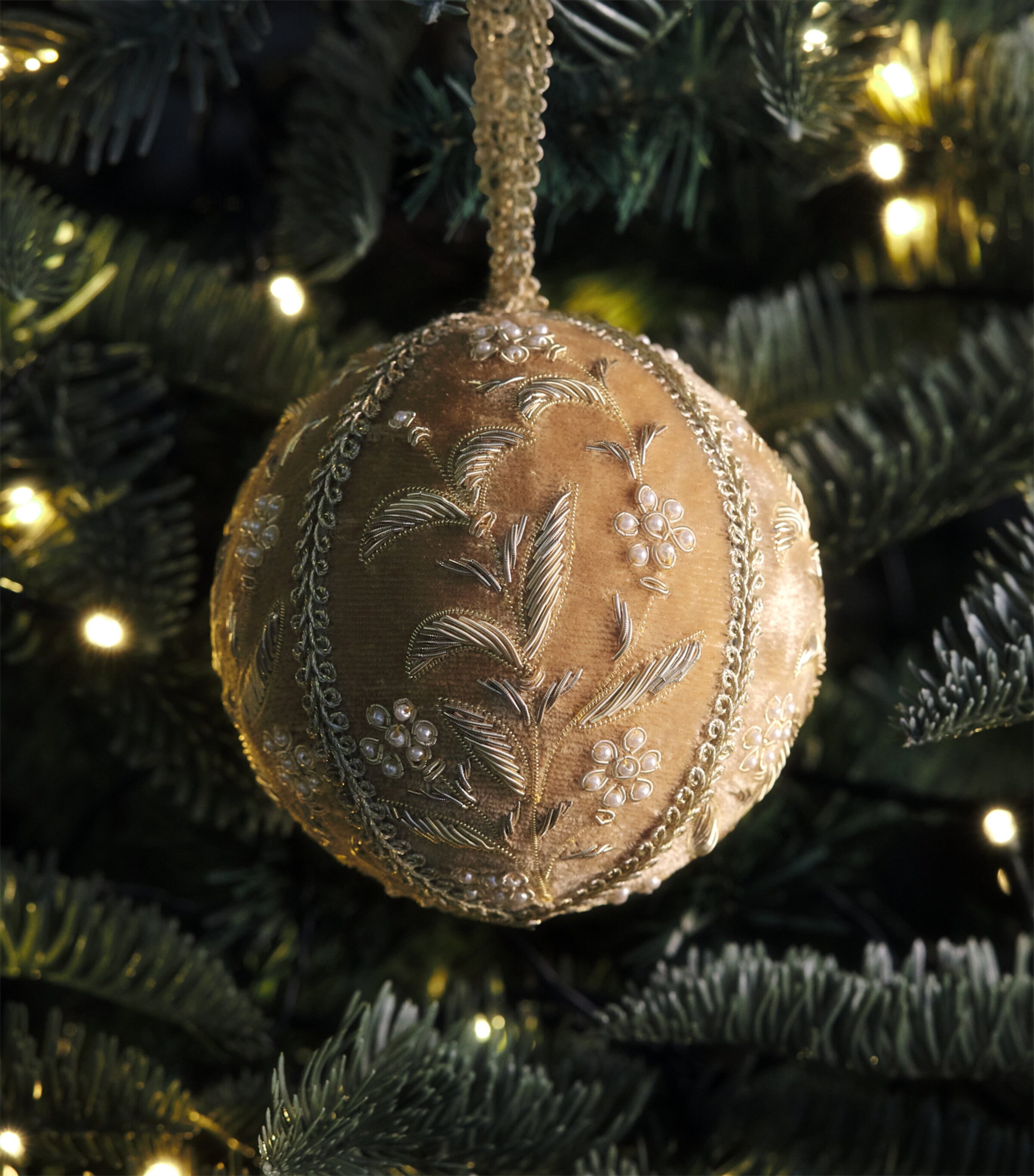 Harrods Velvet Floral-Embroidered Bauble Gold/green Image 4
