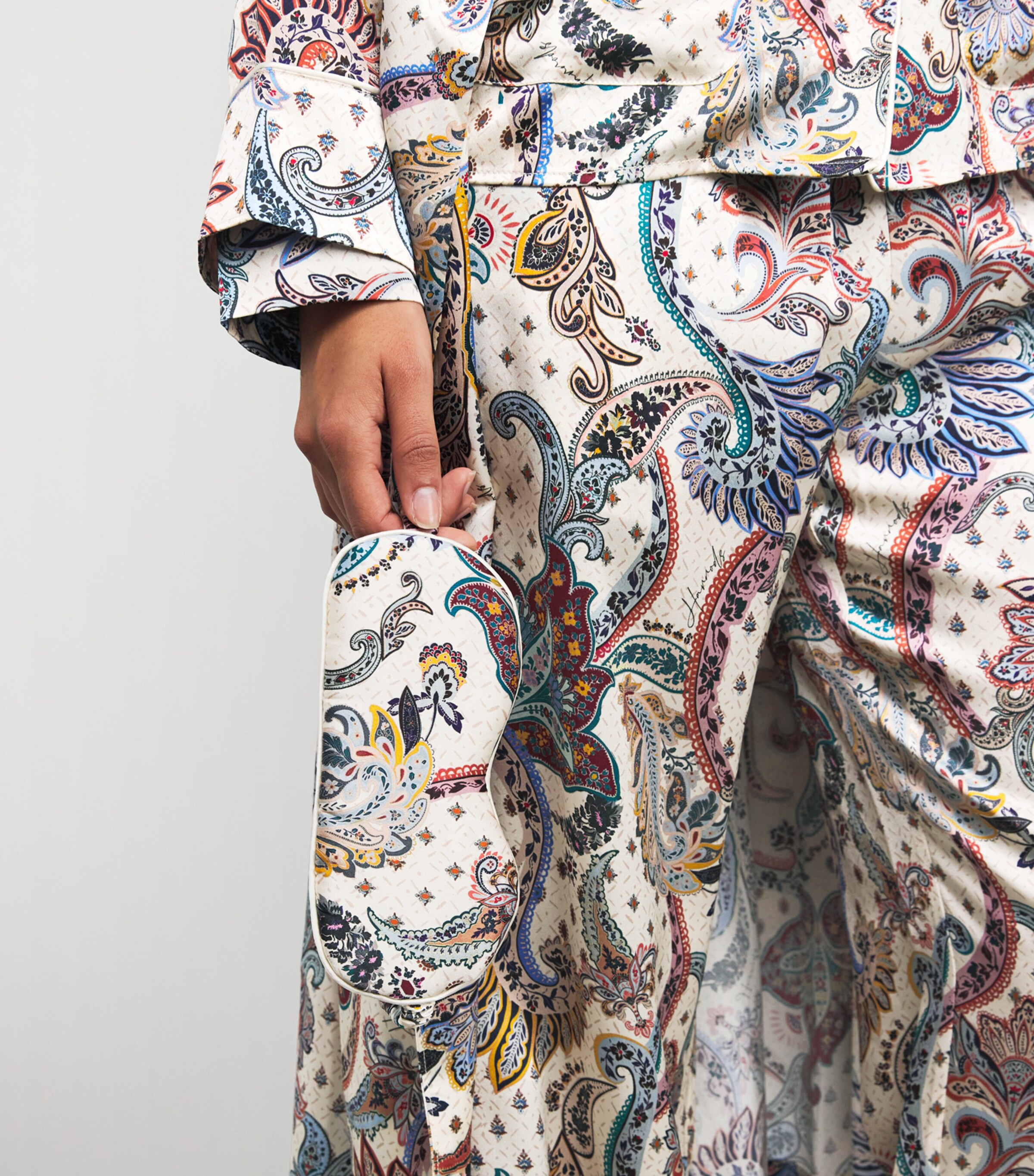 Silk Paisley Sleep Mask MULTI Image 2