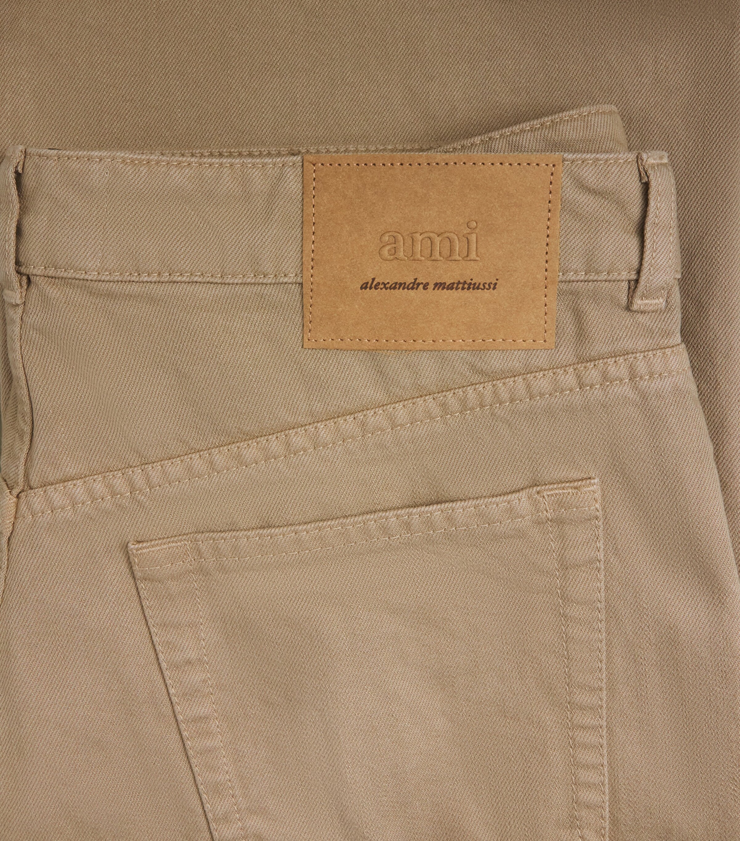 AMI Paris Mens Mid-Rise Large-Fit Jeans Beige Taupe Image 6