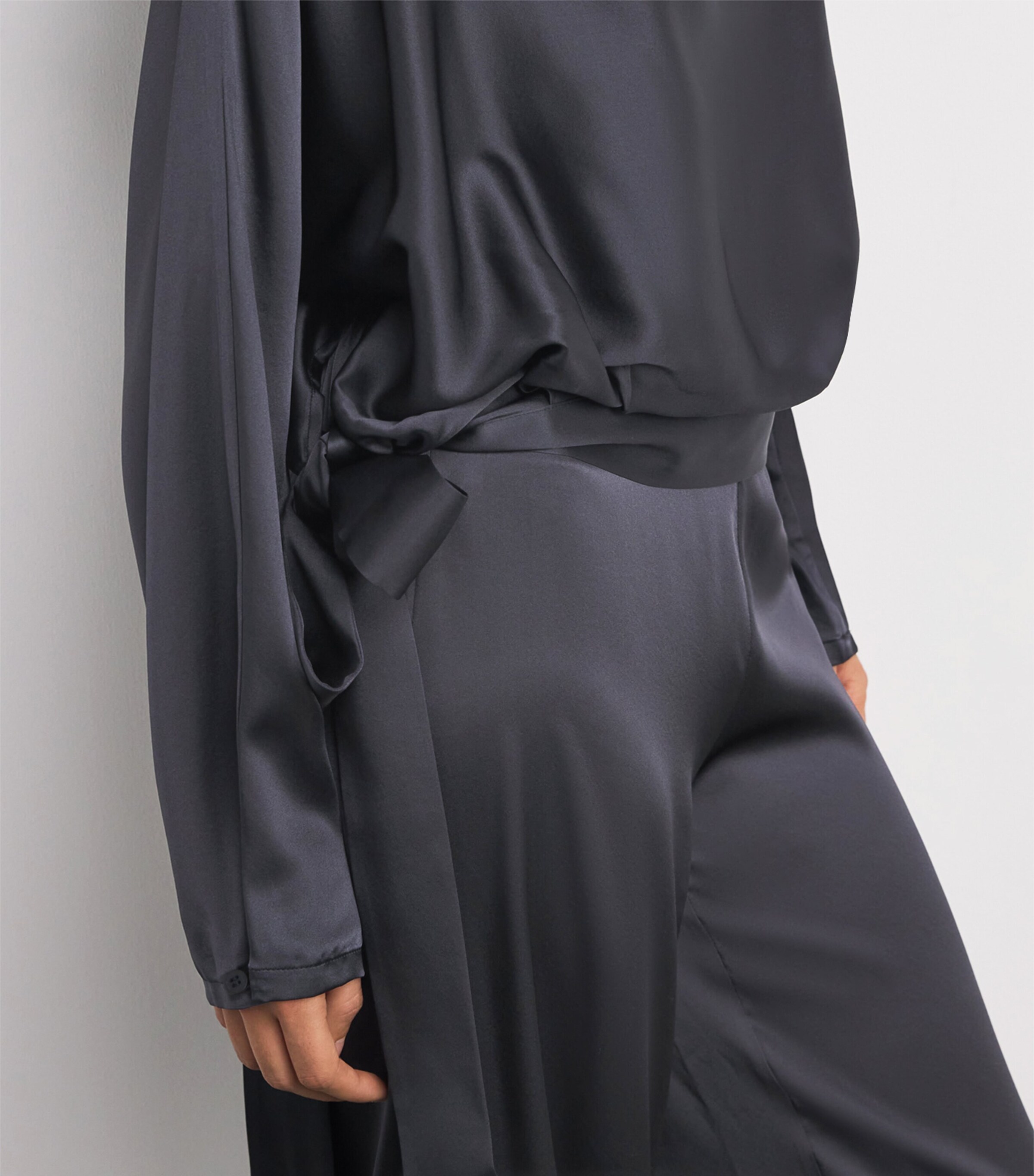 Silk-Blend Phoebe Top NOCTURNE Image 6