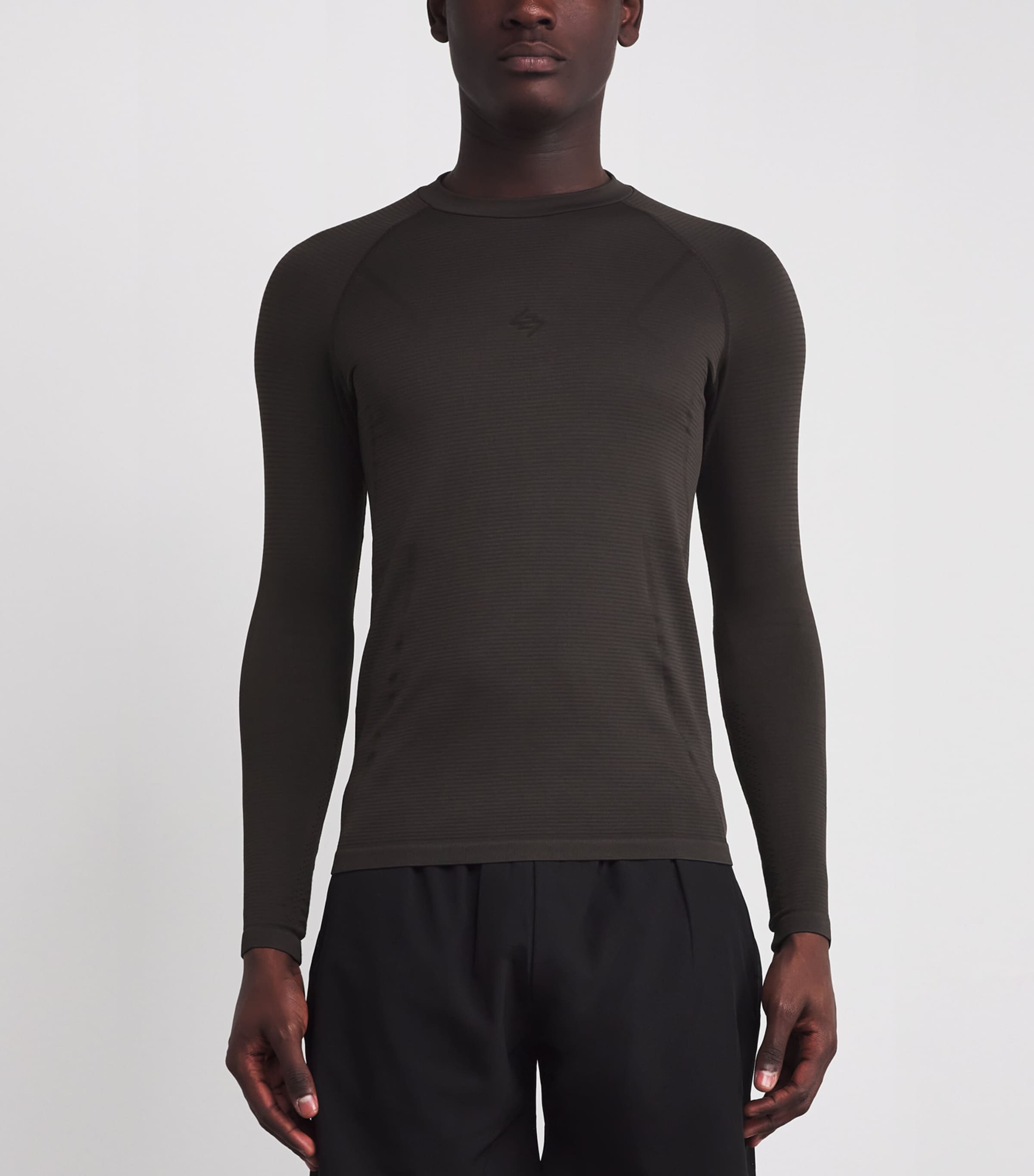 Long-Sleeve Seamless Uprising T-Shirt CHOCOLATE Image 3