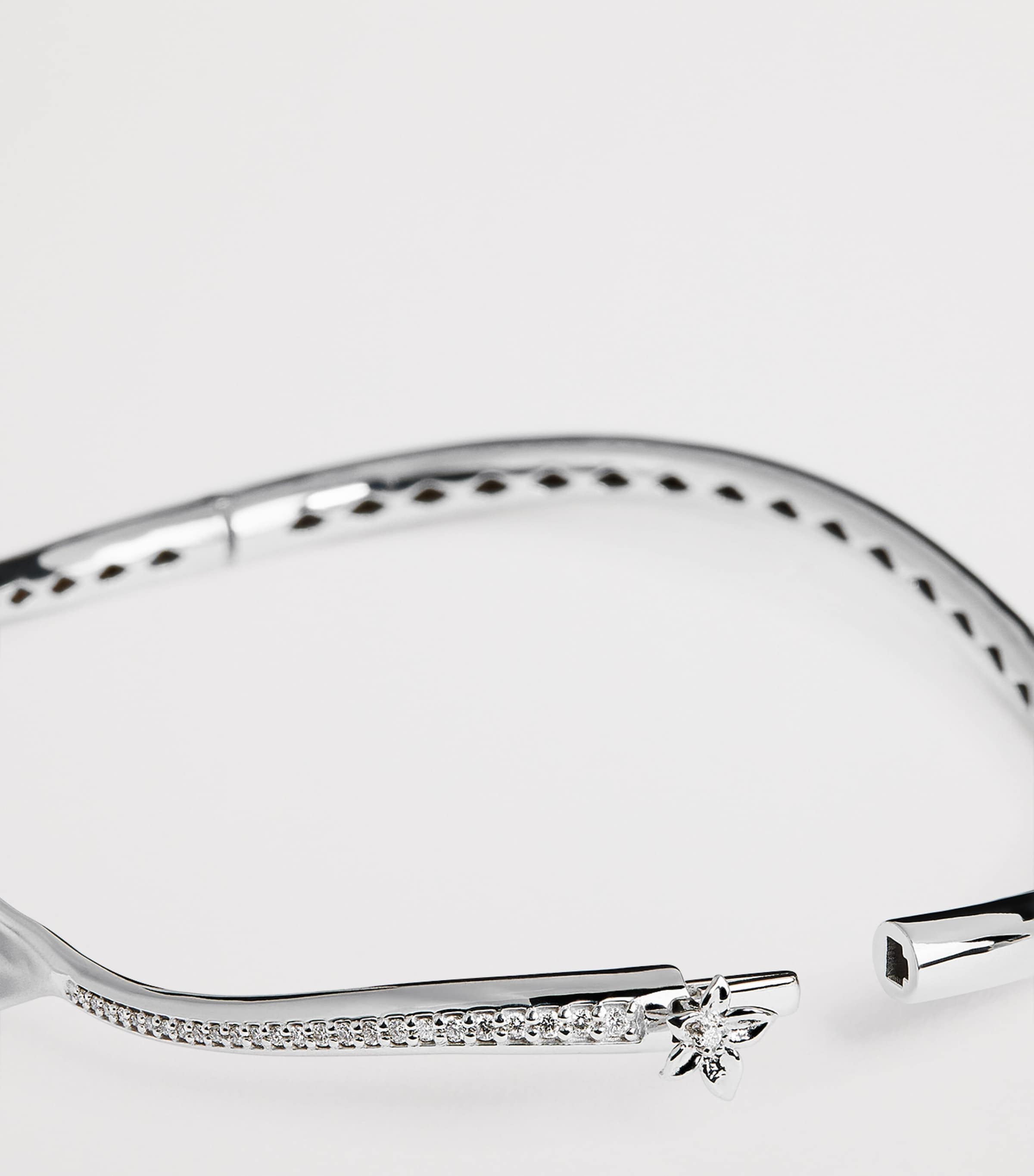 White Gold and Diamond Secret Garden Gloria Cuff WHITE GOLD Image 4