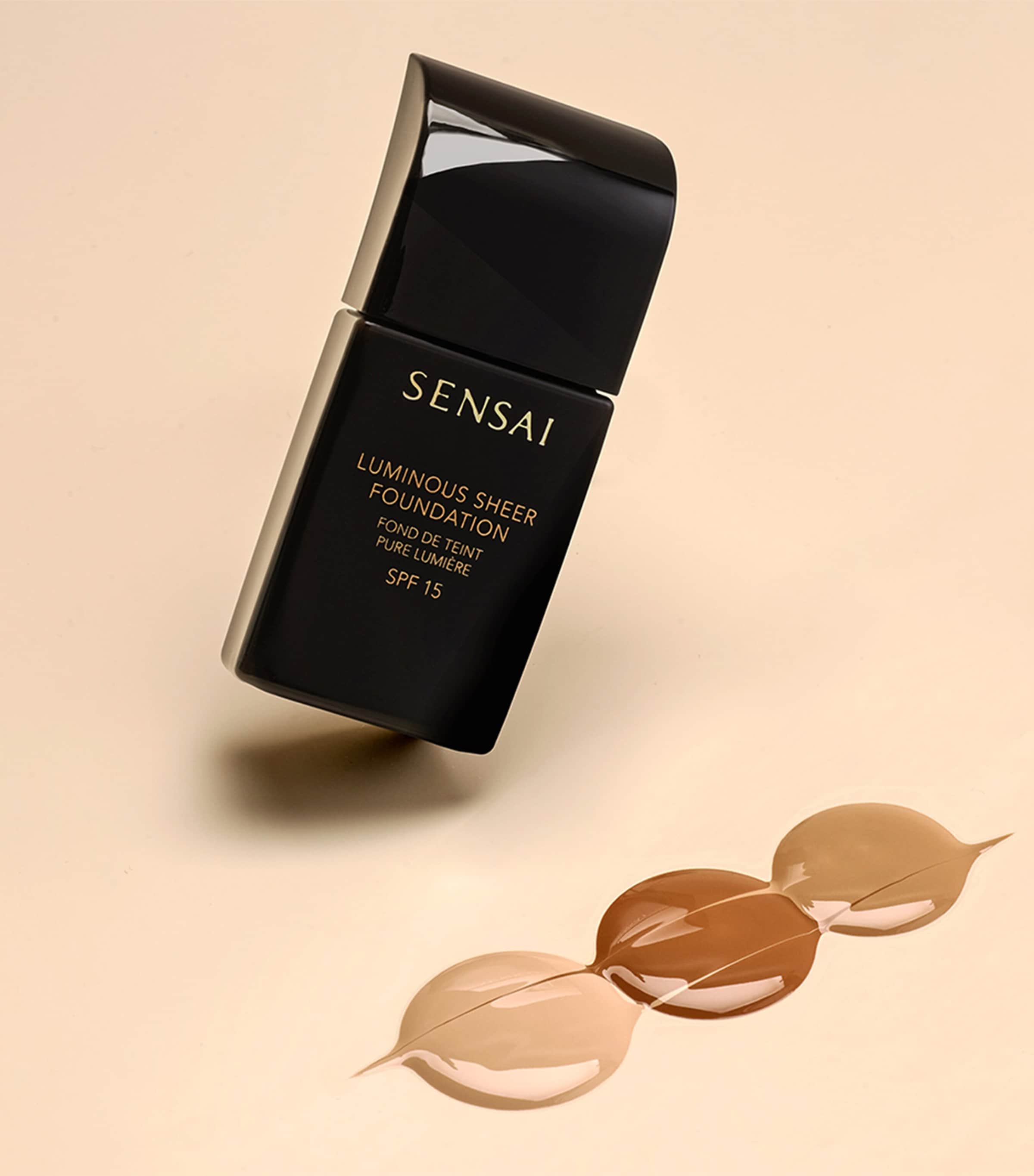 Sensai Luminous Sheer Foundation Light Beige Image 3