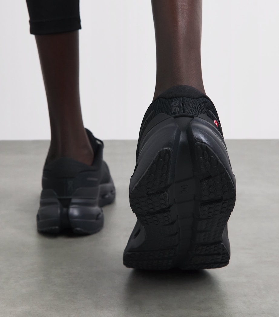 On Cloudrunner 3 Trainers Black / Black Image 2